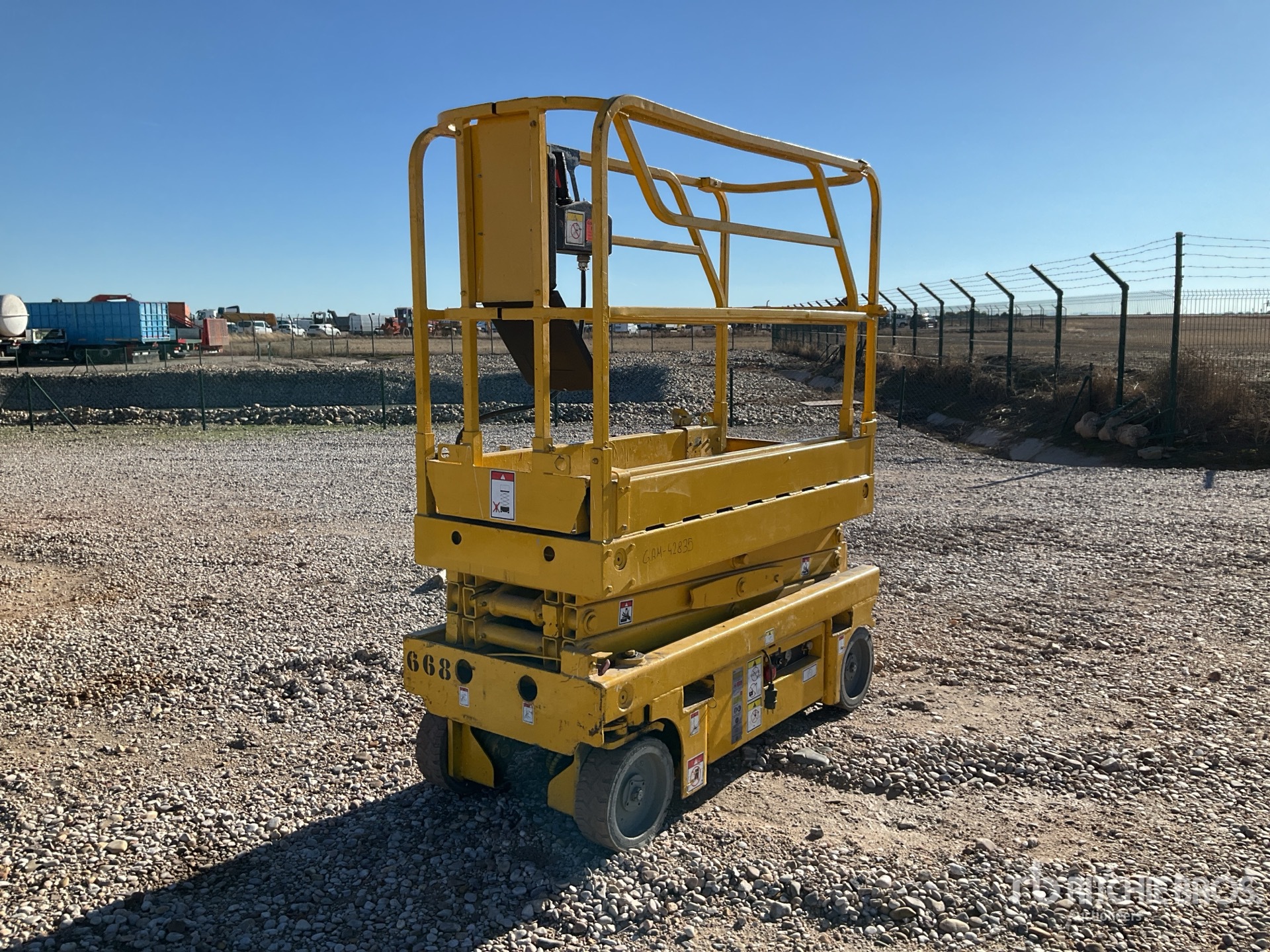 General Appearance with Imagen: esquina delantera izquierda