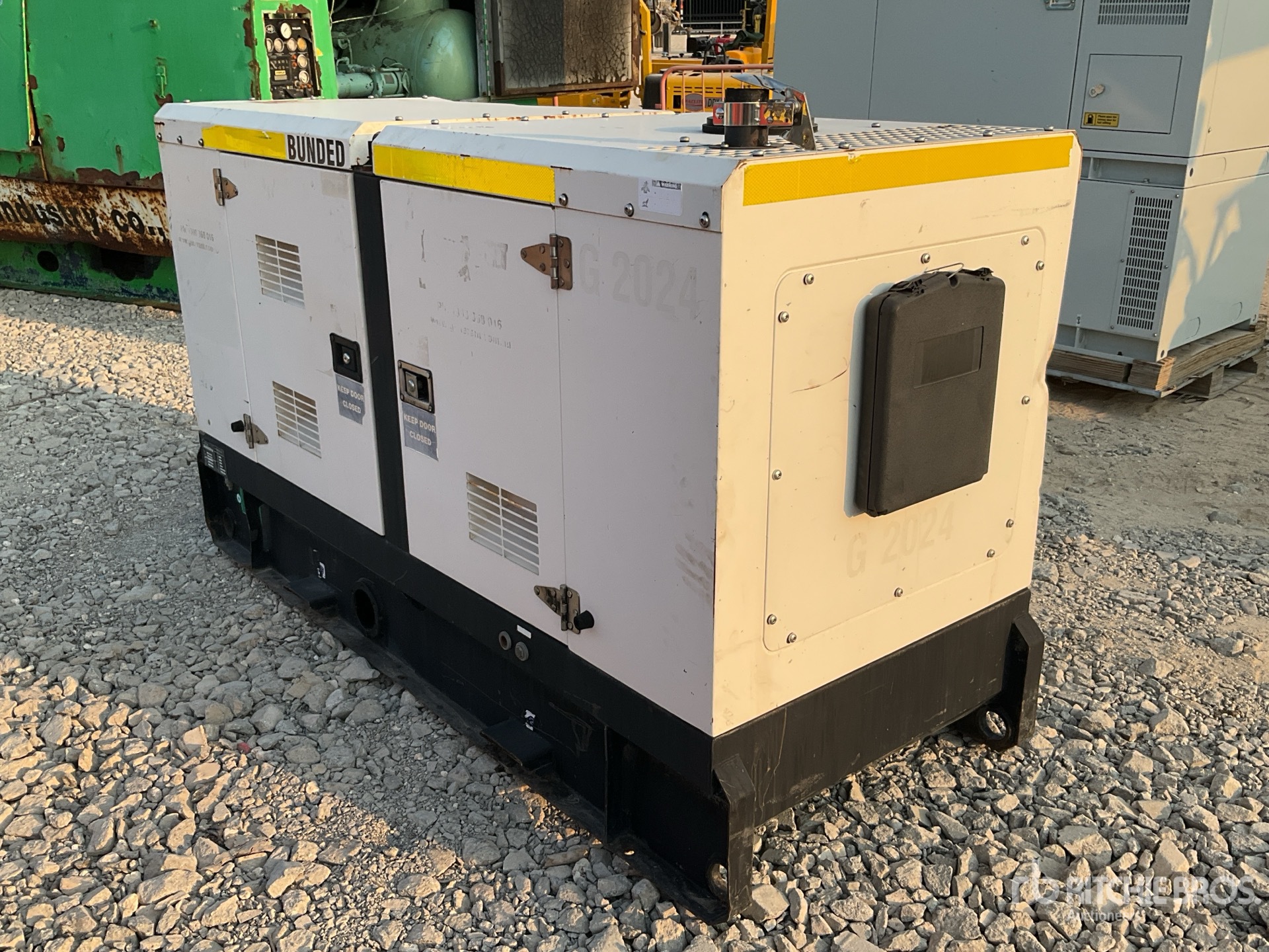 General Appearance with Zdjęcie, lewy dolny róg