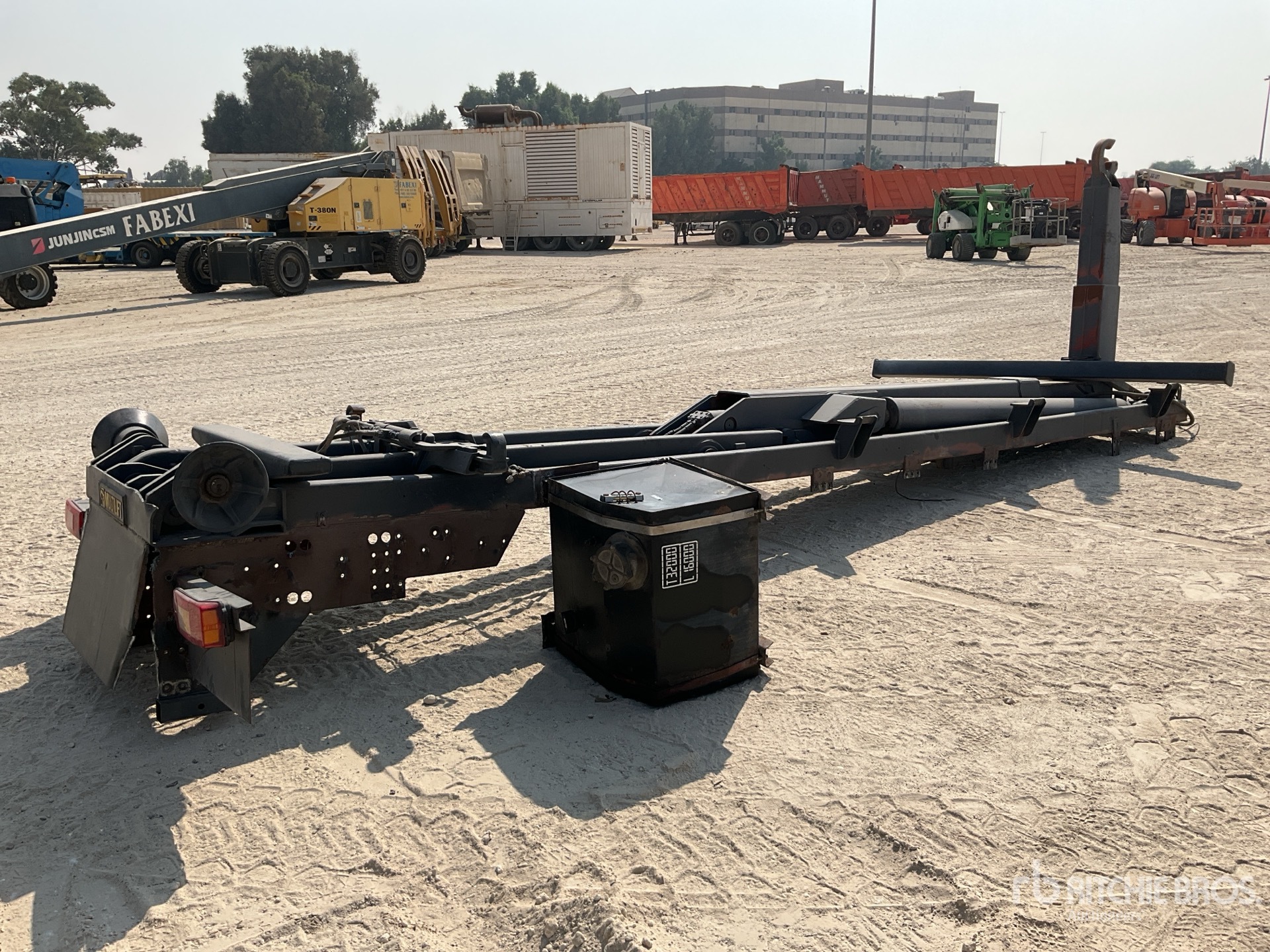 General Appearance with Imagen: esquina trasera izquierda