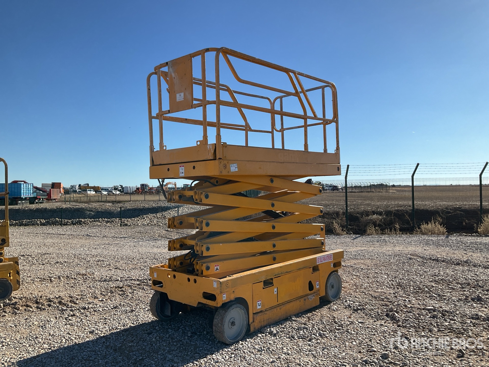 General Appearance with Featured Photo