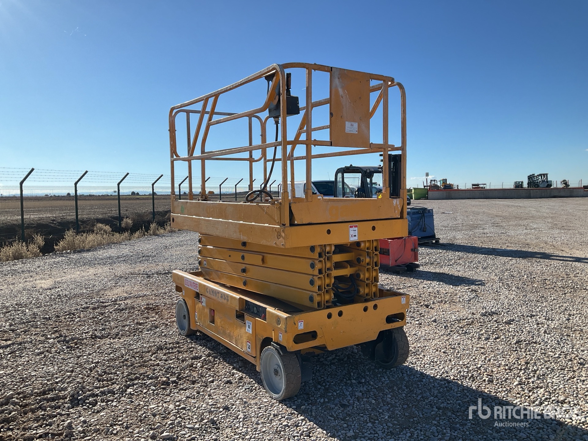 General Appearance with Imagen: esquina delantera derecha