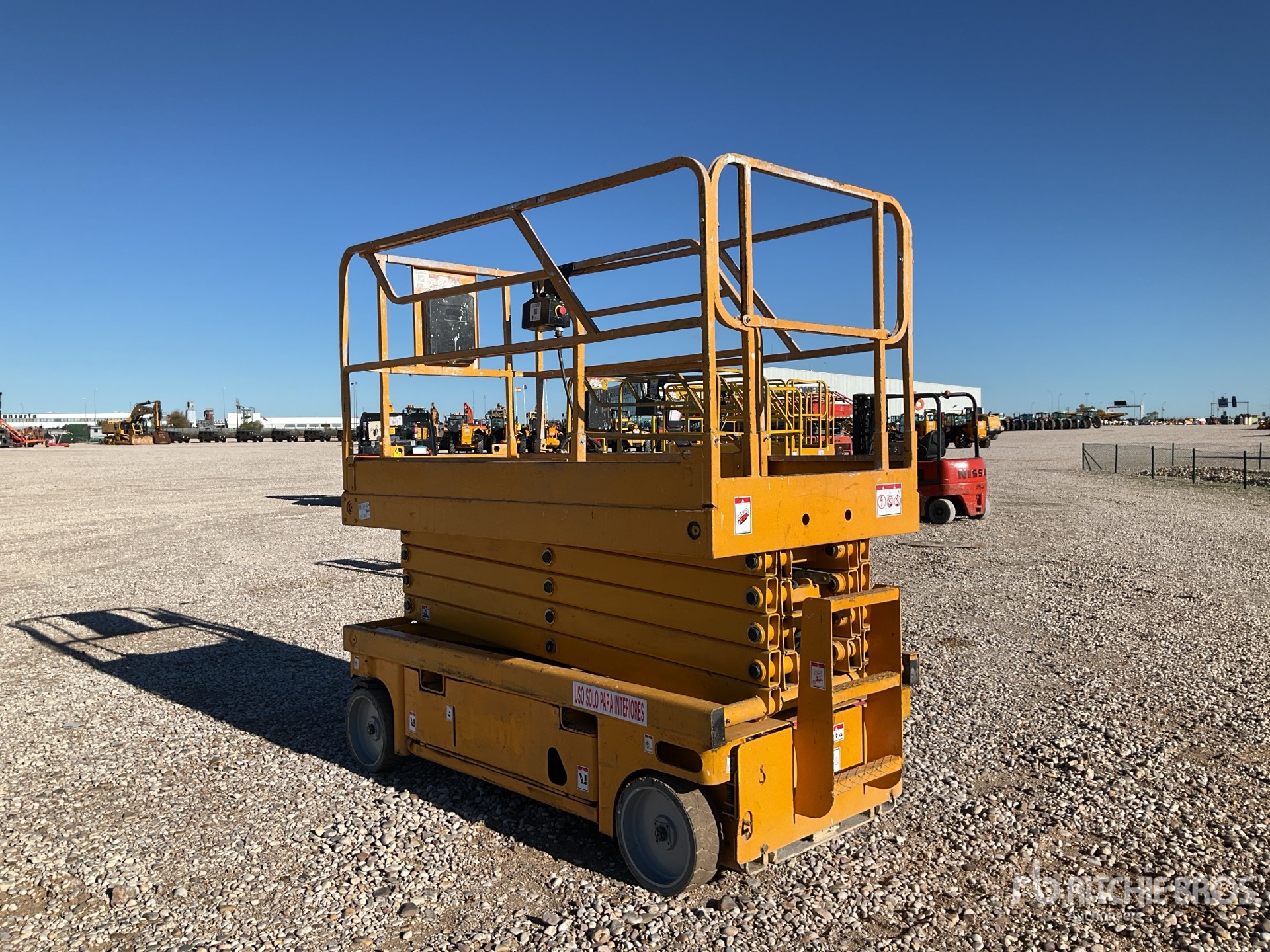 General Appearance with Imagen: esquina trasera izquierda