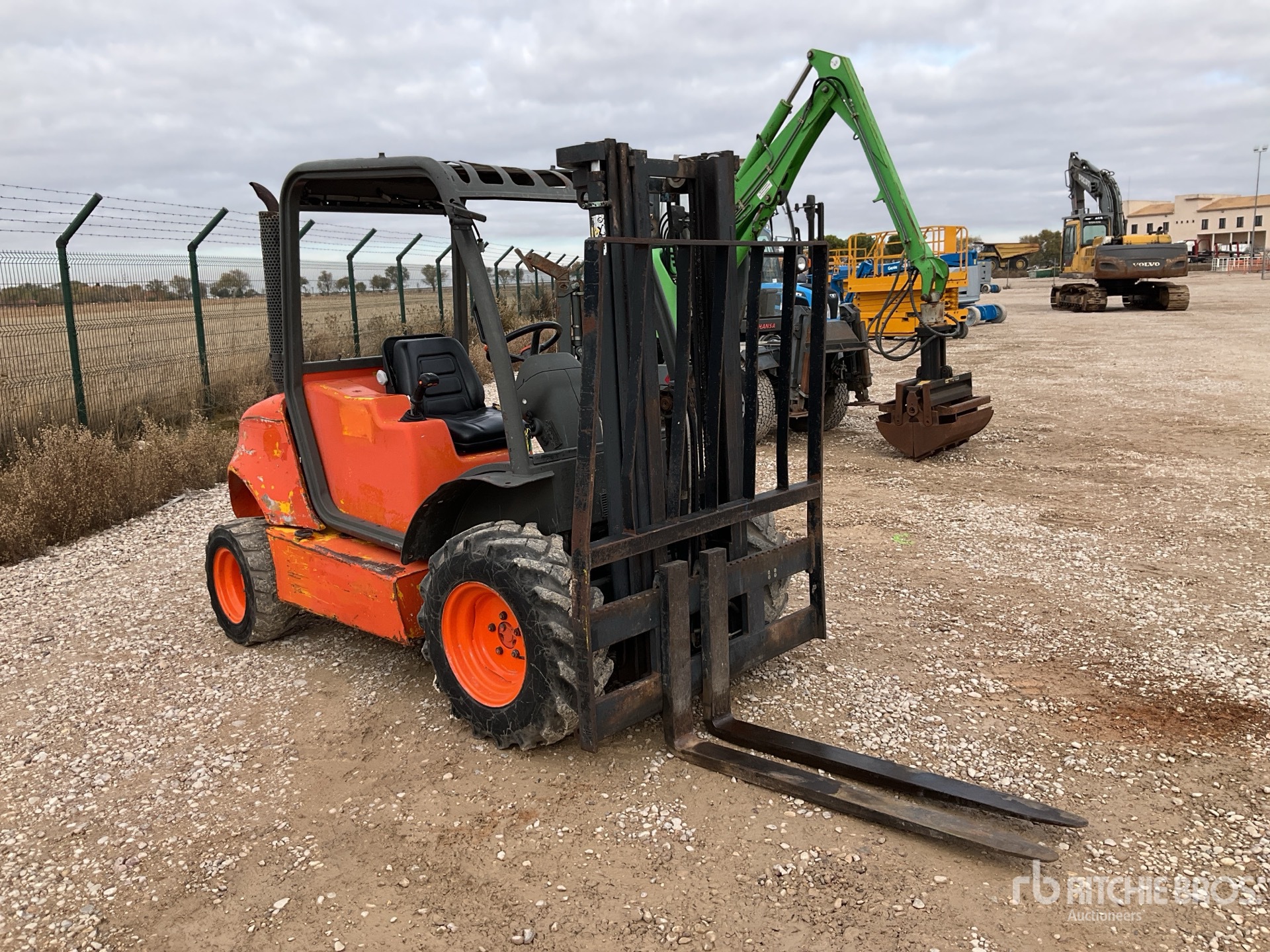 General Appearance with Picture, Right Front Corner