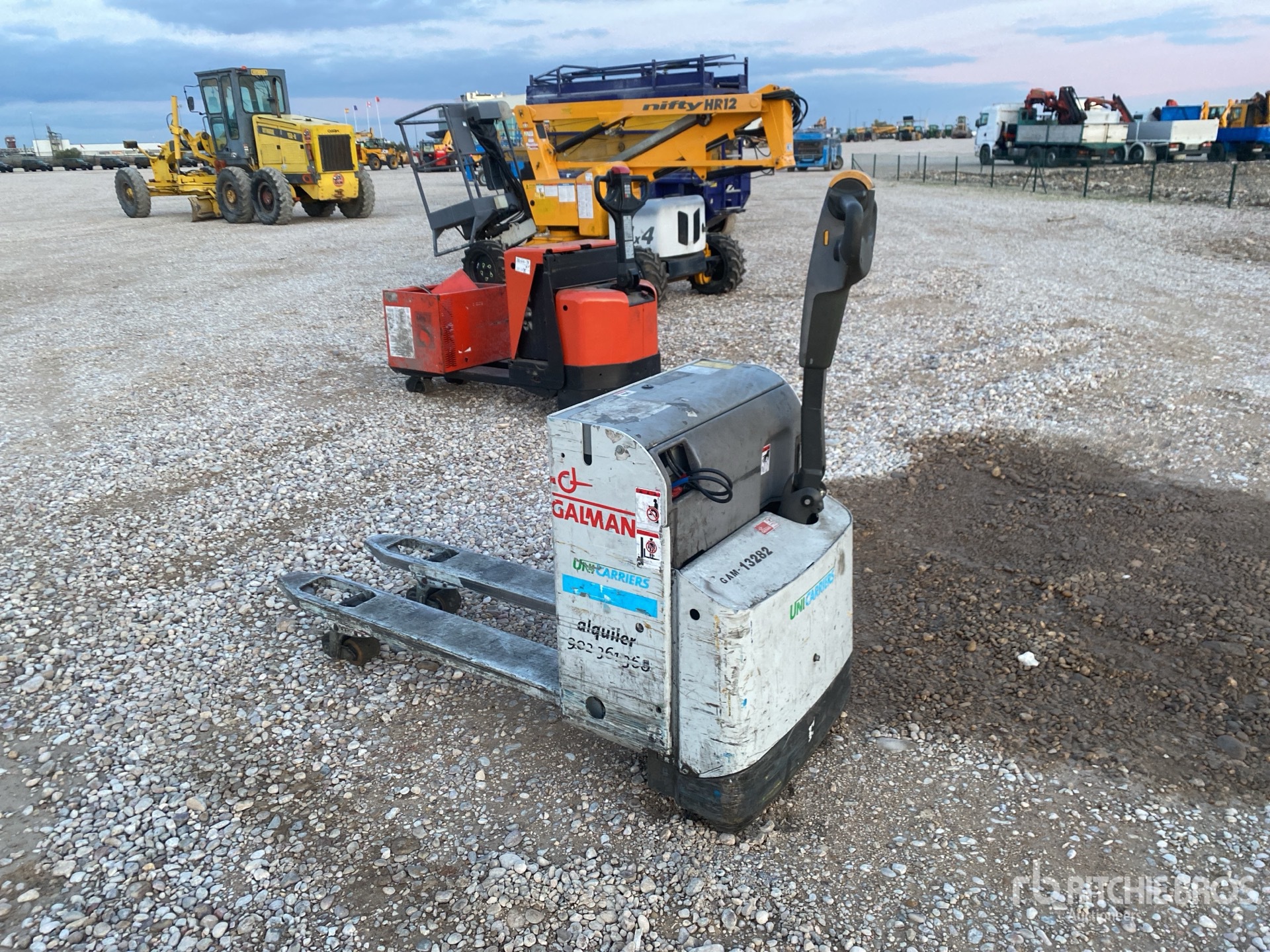 General Appearance with Imagen: esquina trasera izquierda