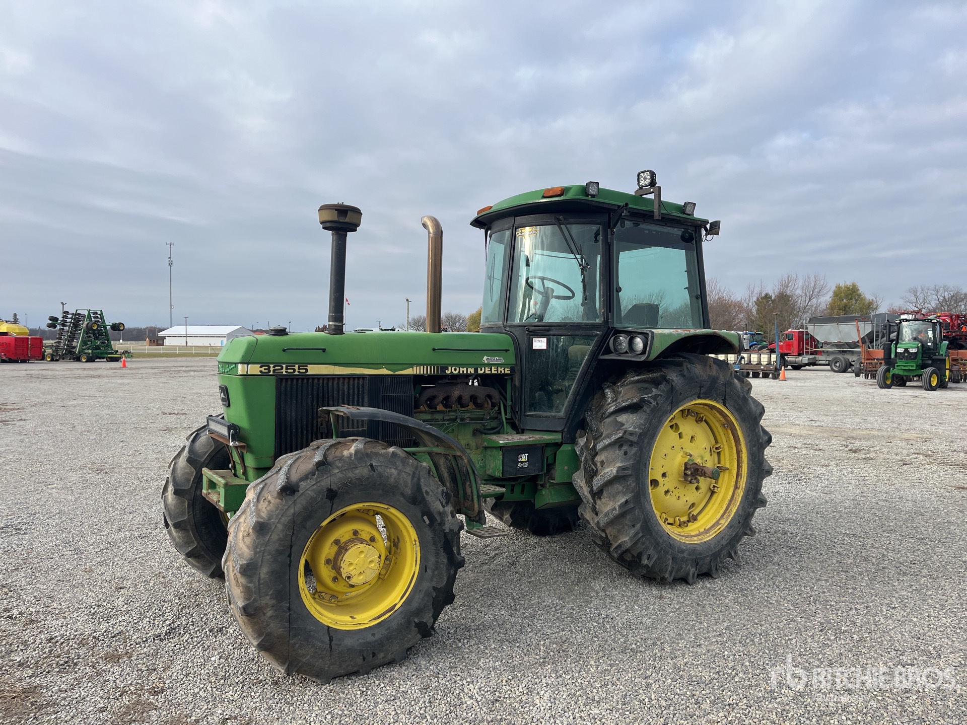 General Appearance with Image, coin avant gauche