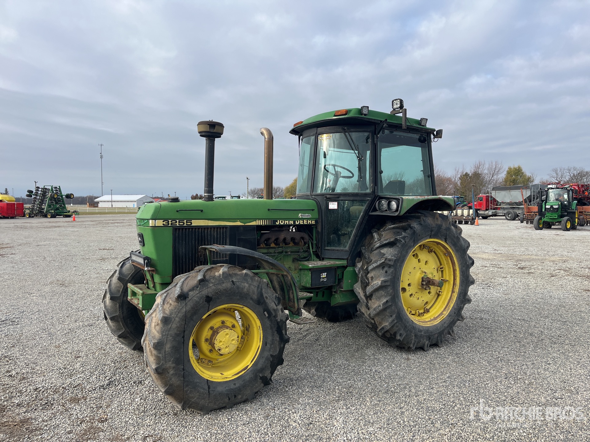 General Appearance with Featured Photo