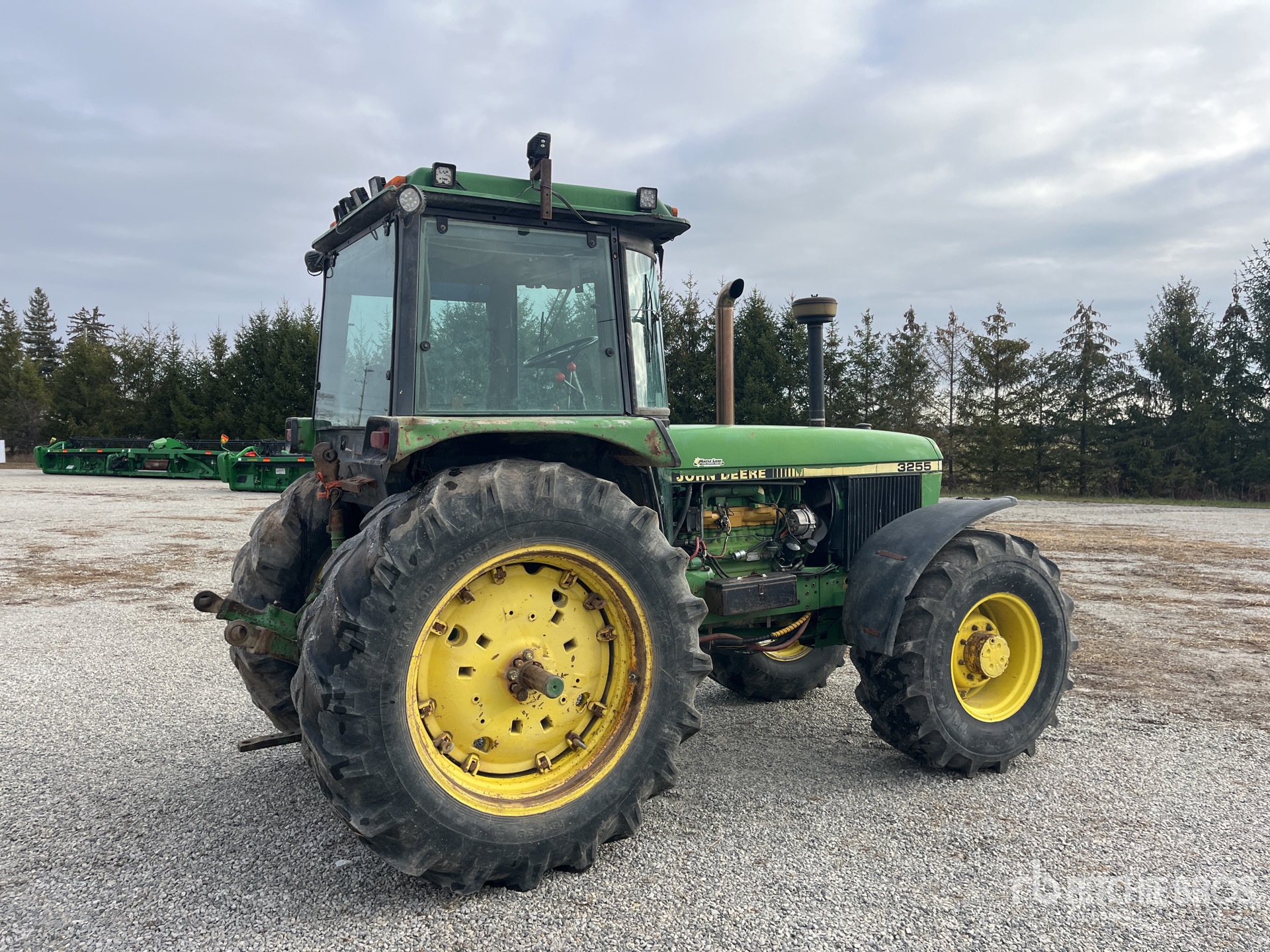 General Appearance with Image, coin arrière droit