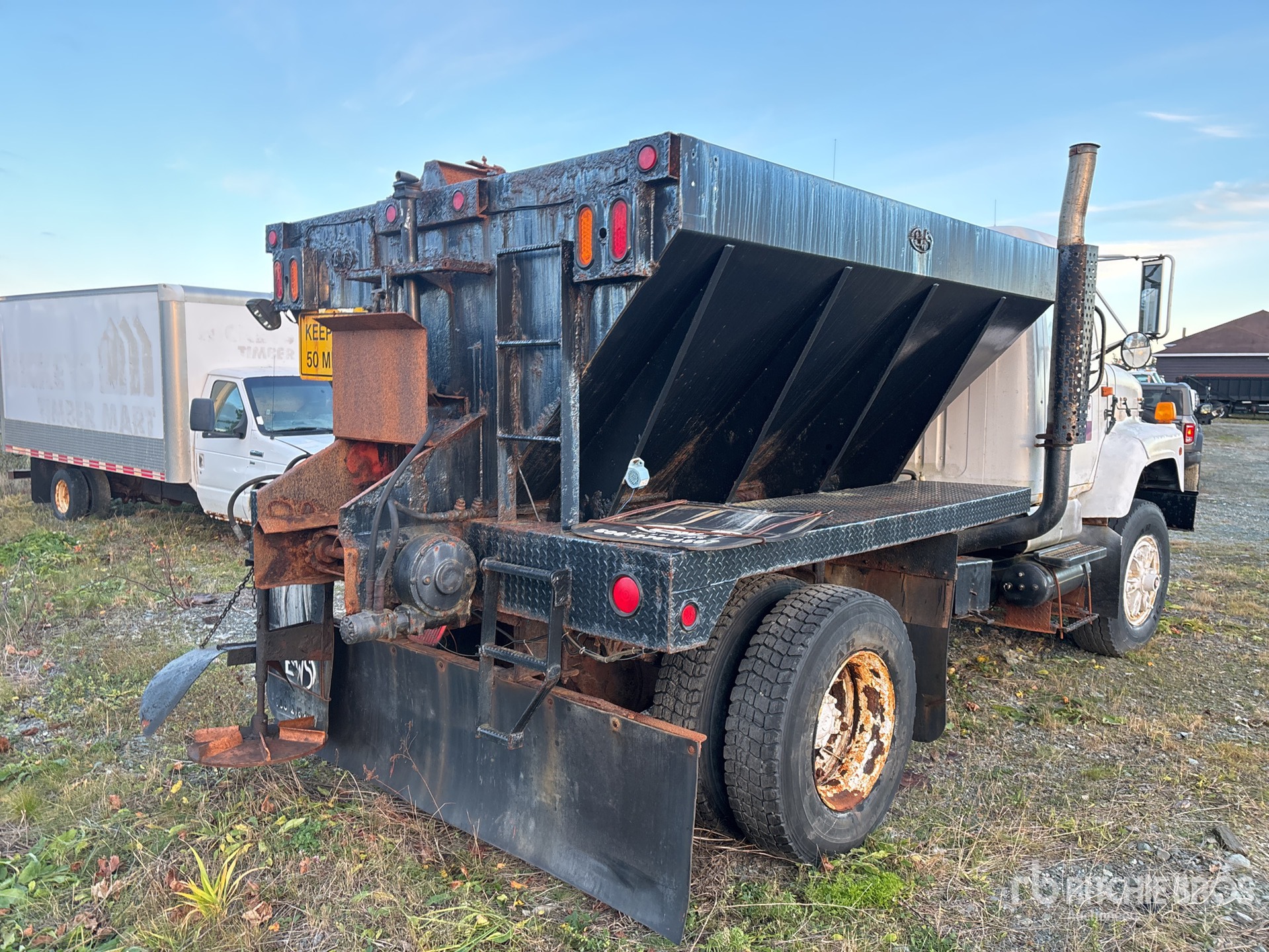 General Appearance with Imagen: esquina trasera derecha