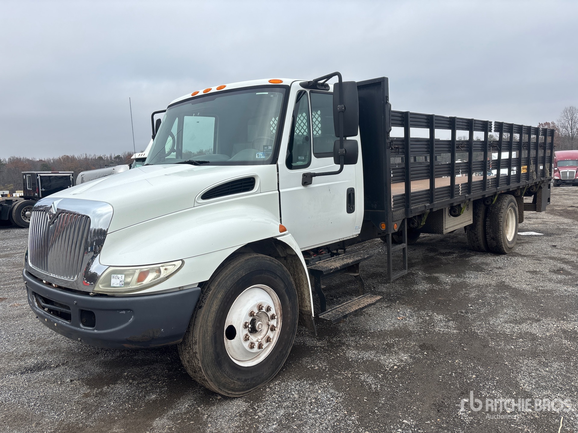 General Appearance with Featured Photo