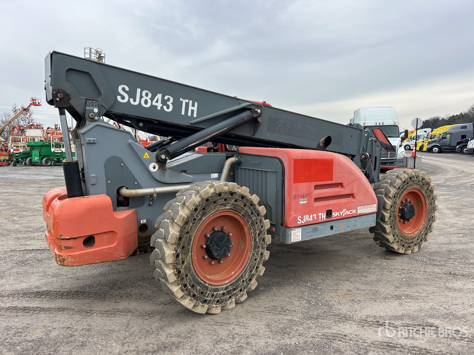 General Appearance with Picture, Right Rear Corner