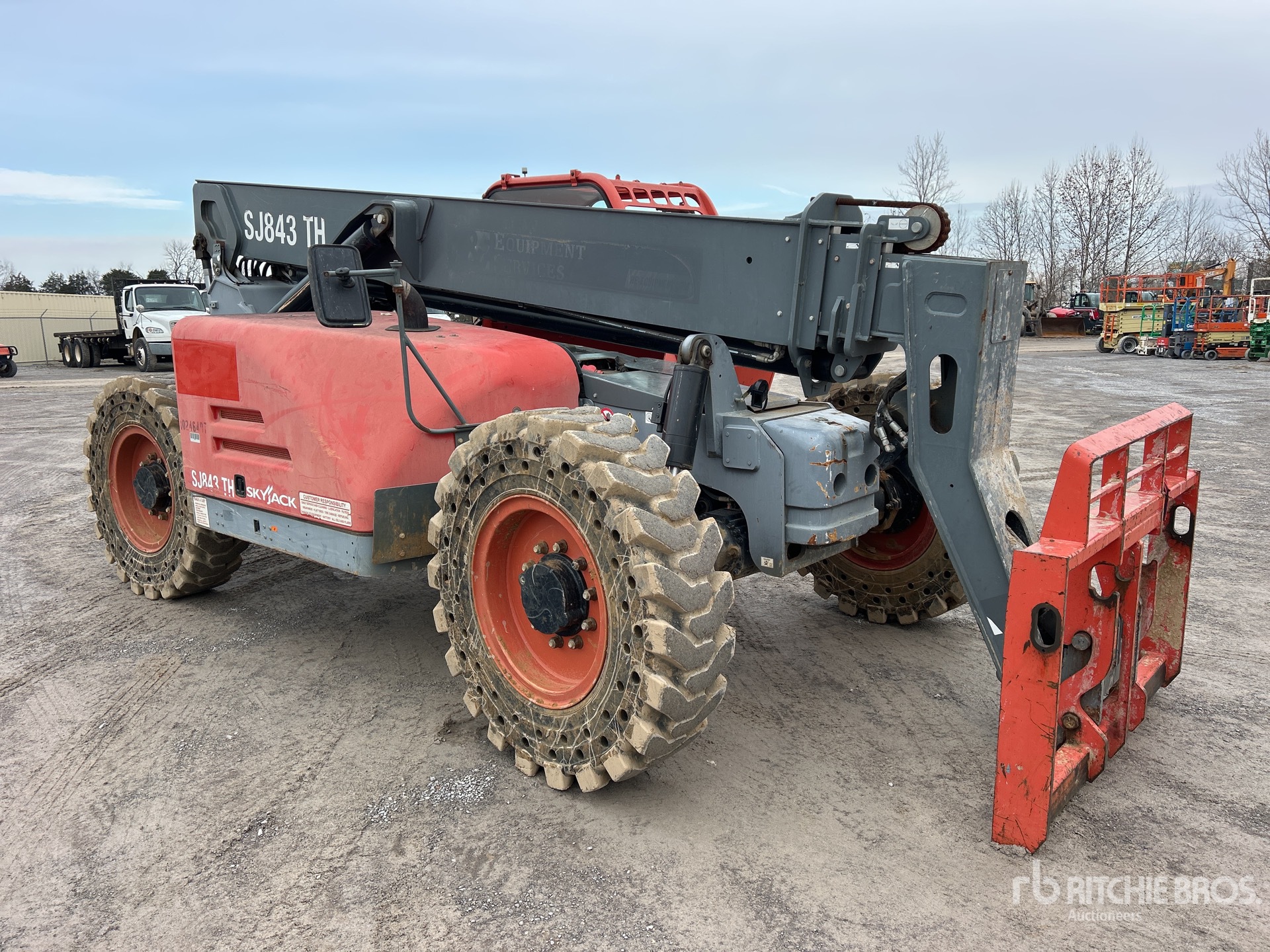 General Appearance with Picture, Right Front Corner