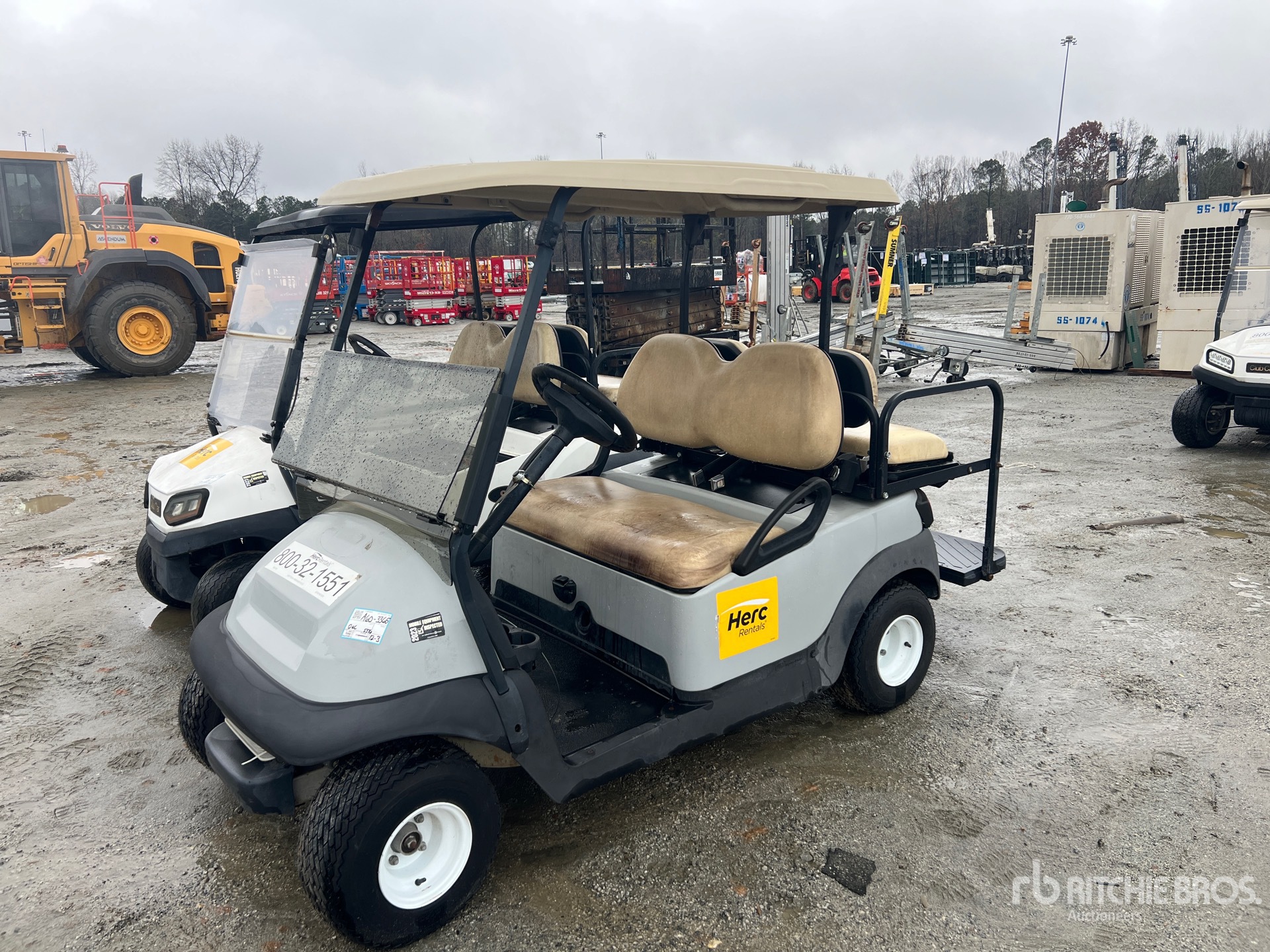 General Appearance with Image, coin avant gauche