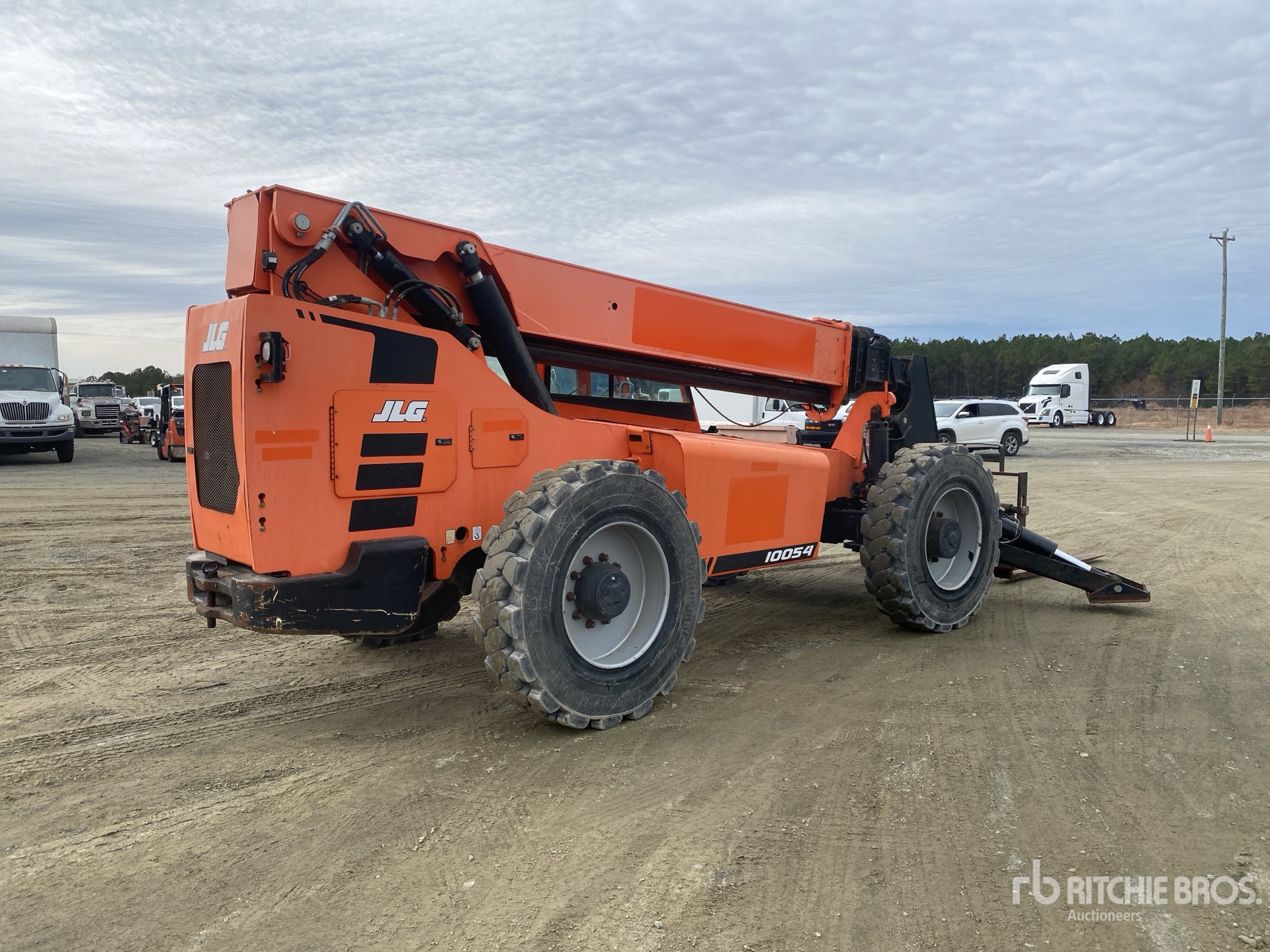 General Appearance with Imagen: esquina trasera derecha