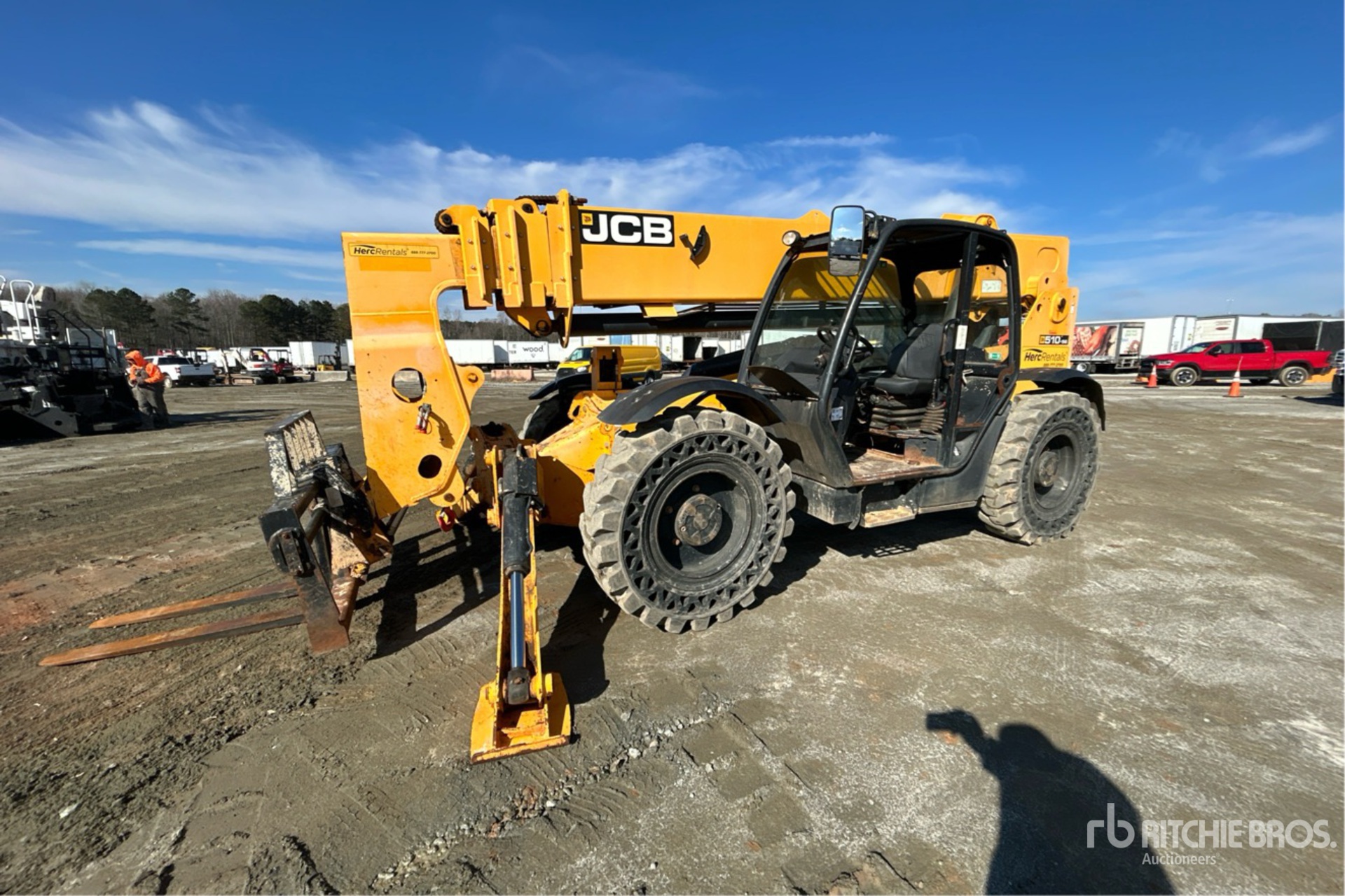 General Appearance with Foto, angolo anteriore sinistro