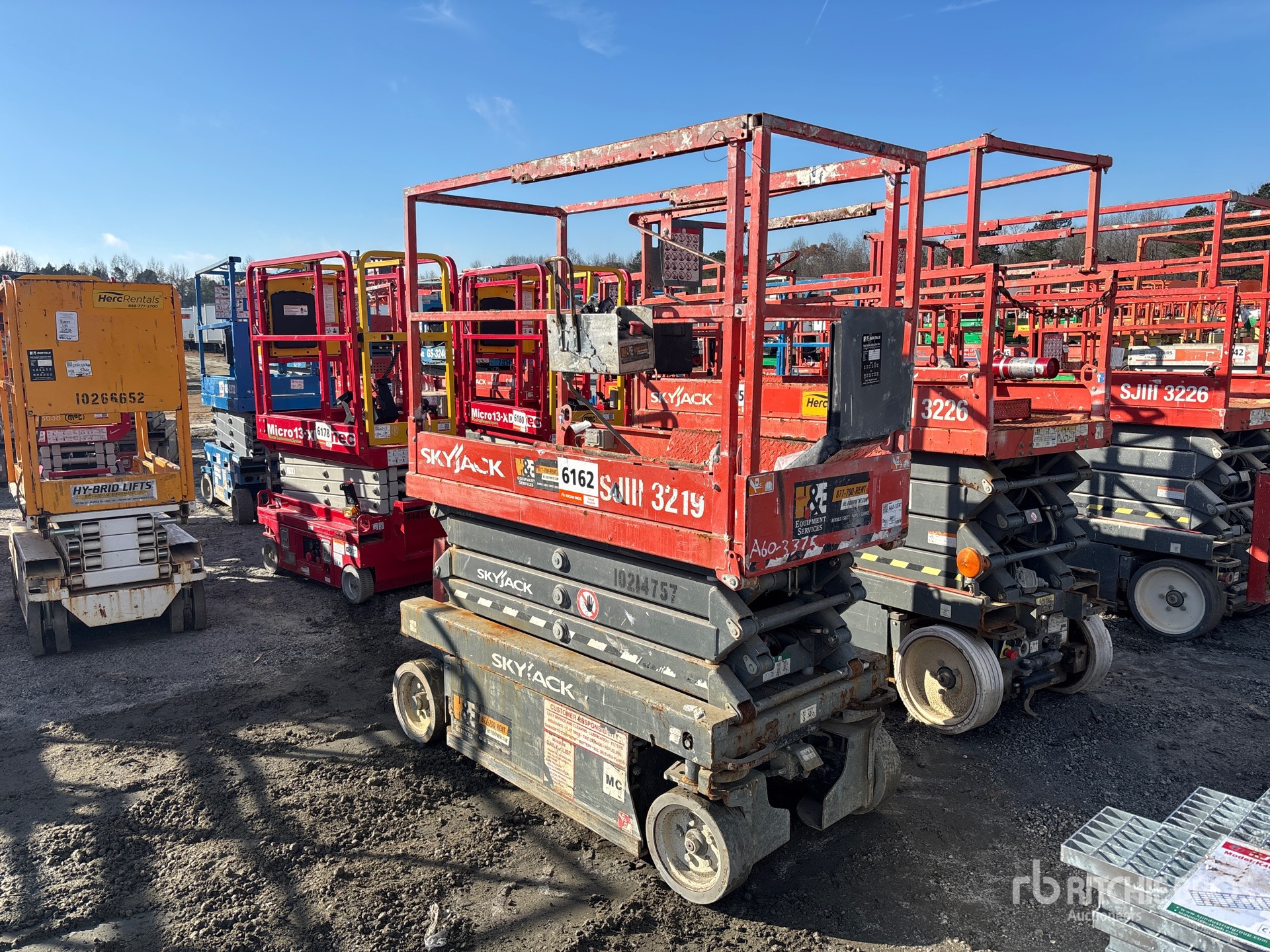 Aspect général with Image, coin arrière gauche