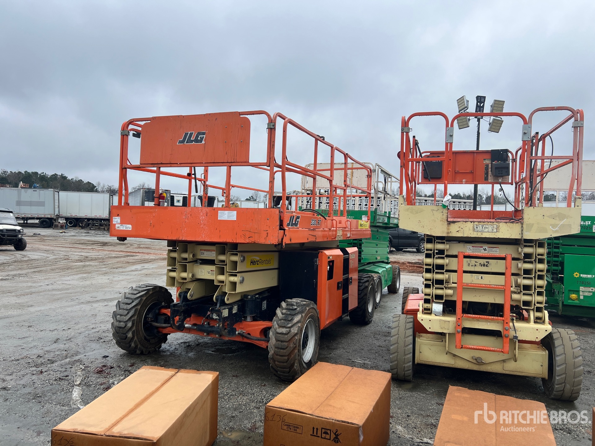 General Appearance with Picture, Left Front Corner