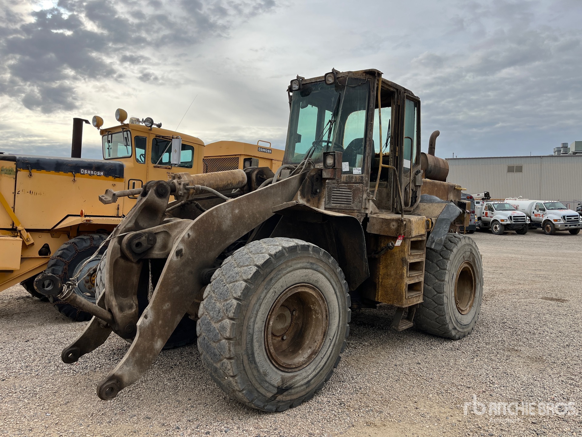 General Appearance with Imagen: esquina delantera izquierda