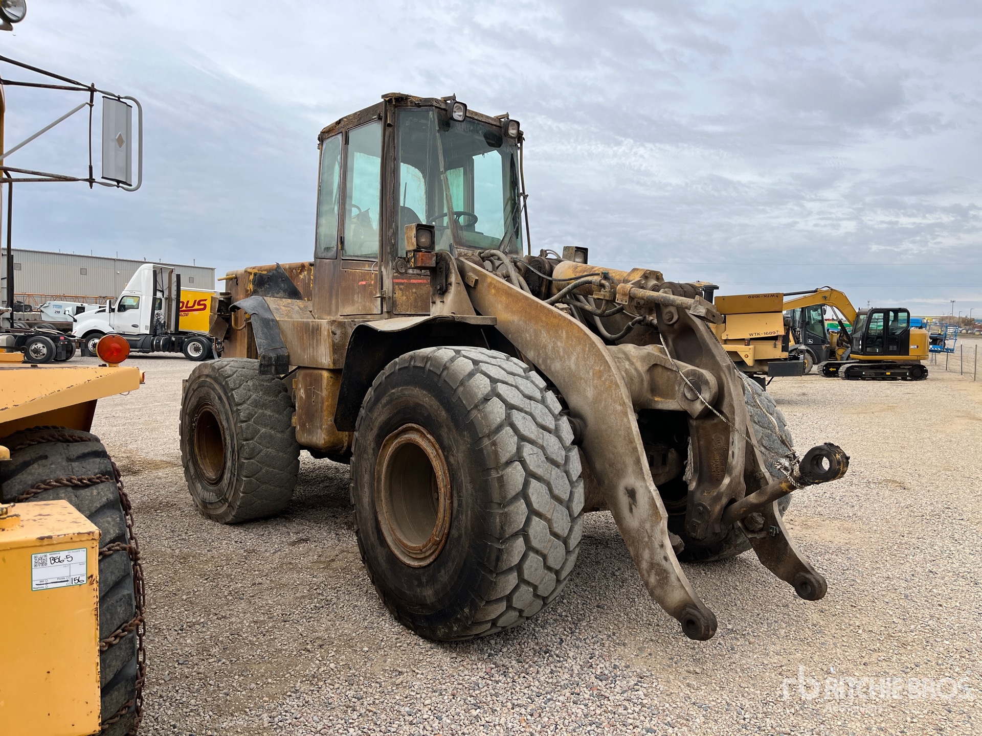 General Appearance with Imagen: esquina delantera derecha