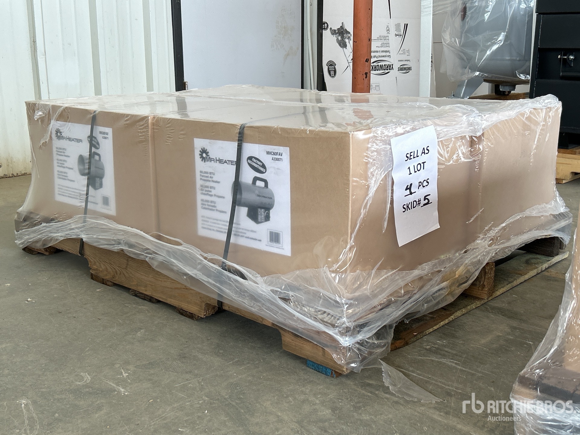 General Appearance with Picture, Right Rear Corner