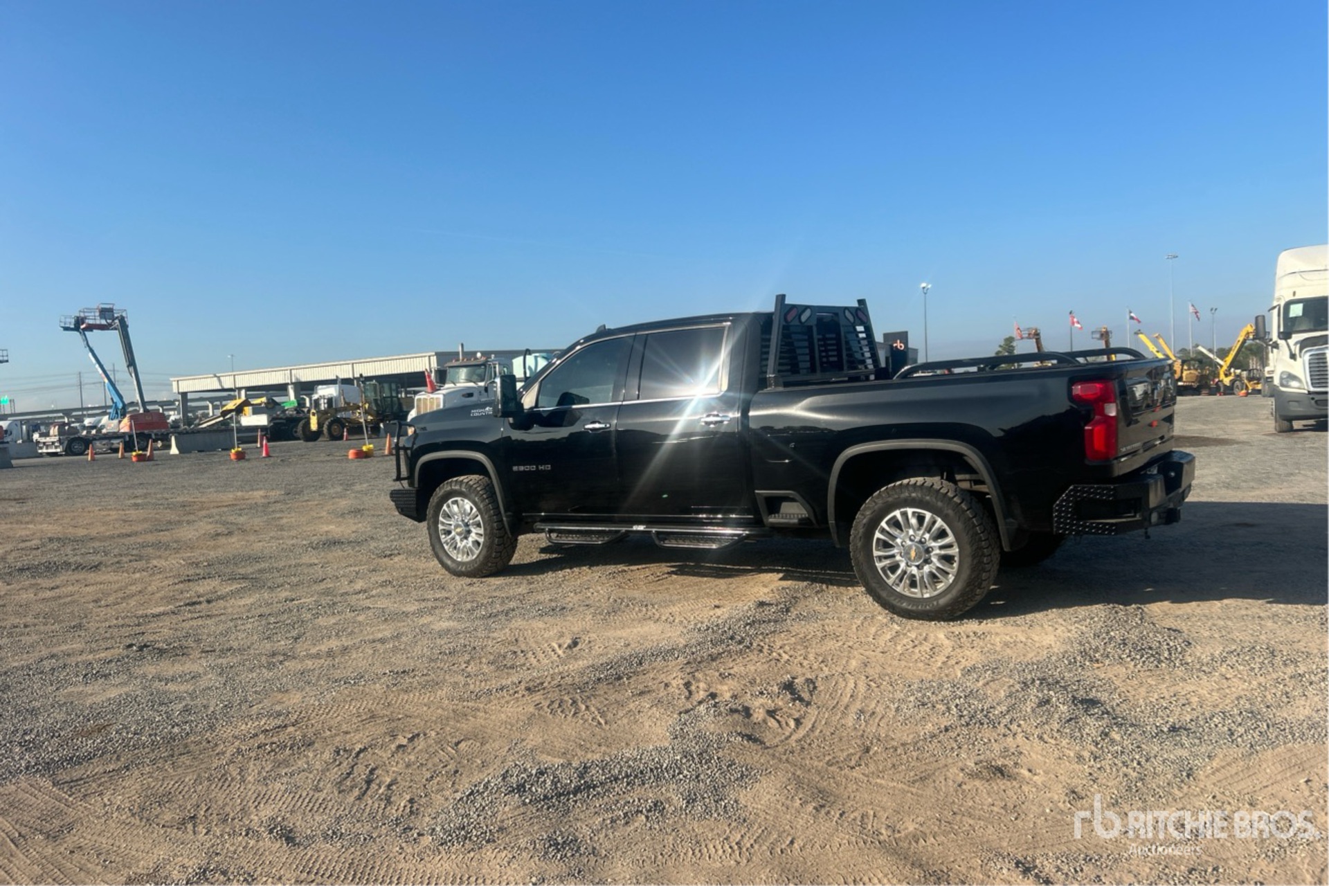 Aspect général with Image, coin arrière gauche