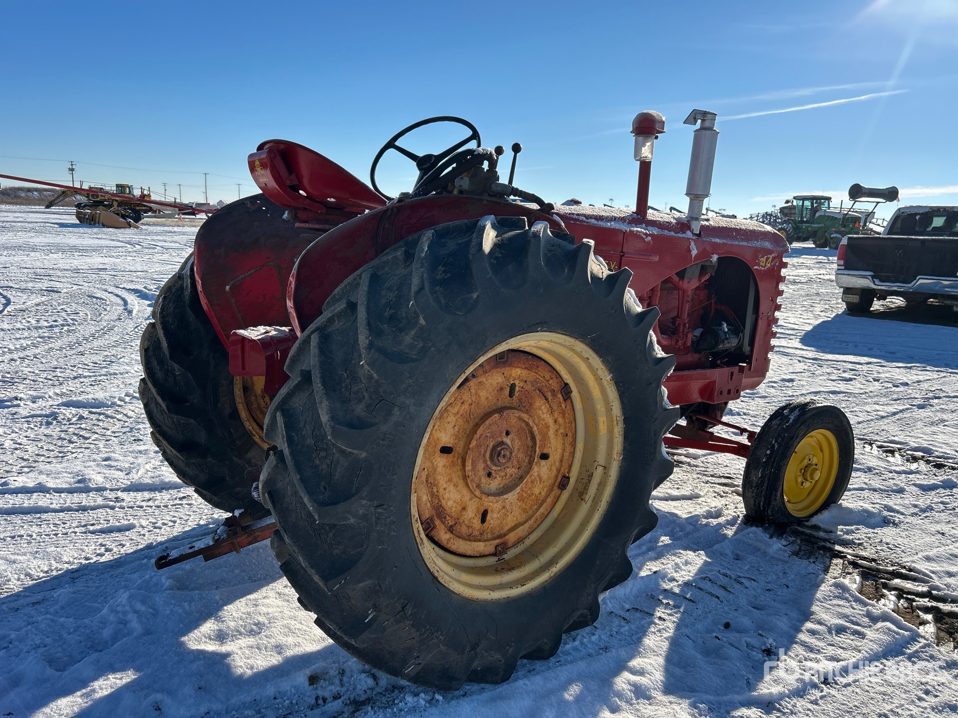 Aspect général with Image, coin arrière droit