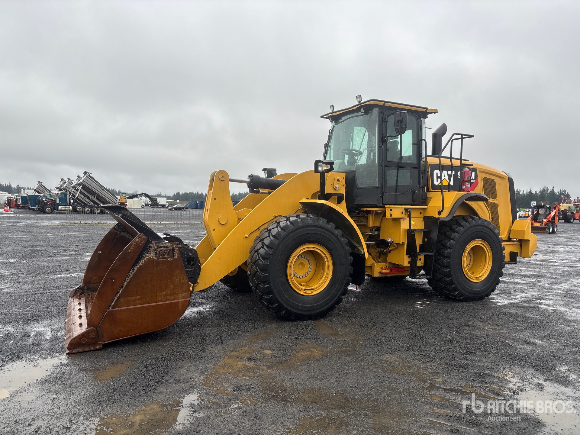 General Appearance with Featured Photo