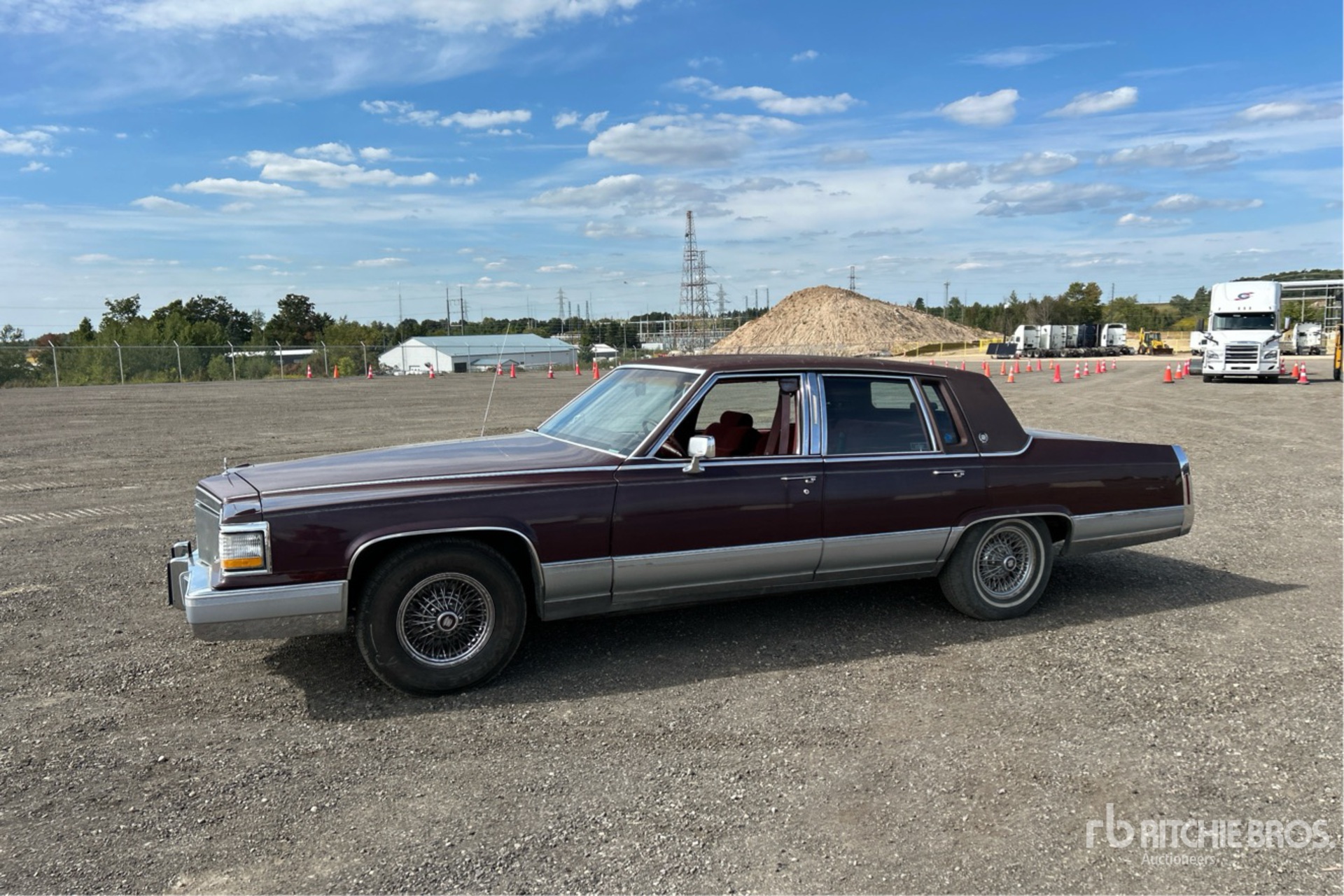 General Appearance with Picture, Left Front Corner