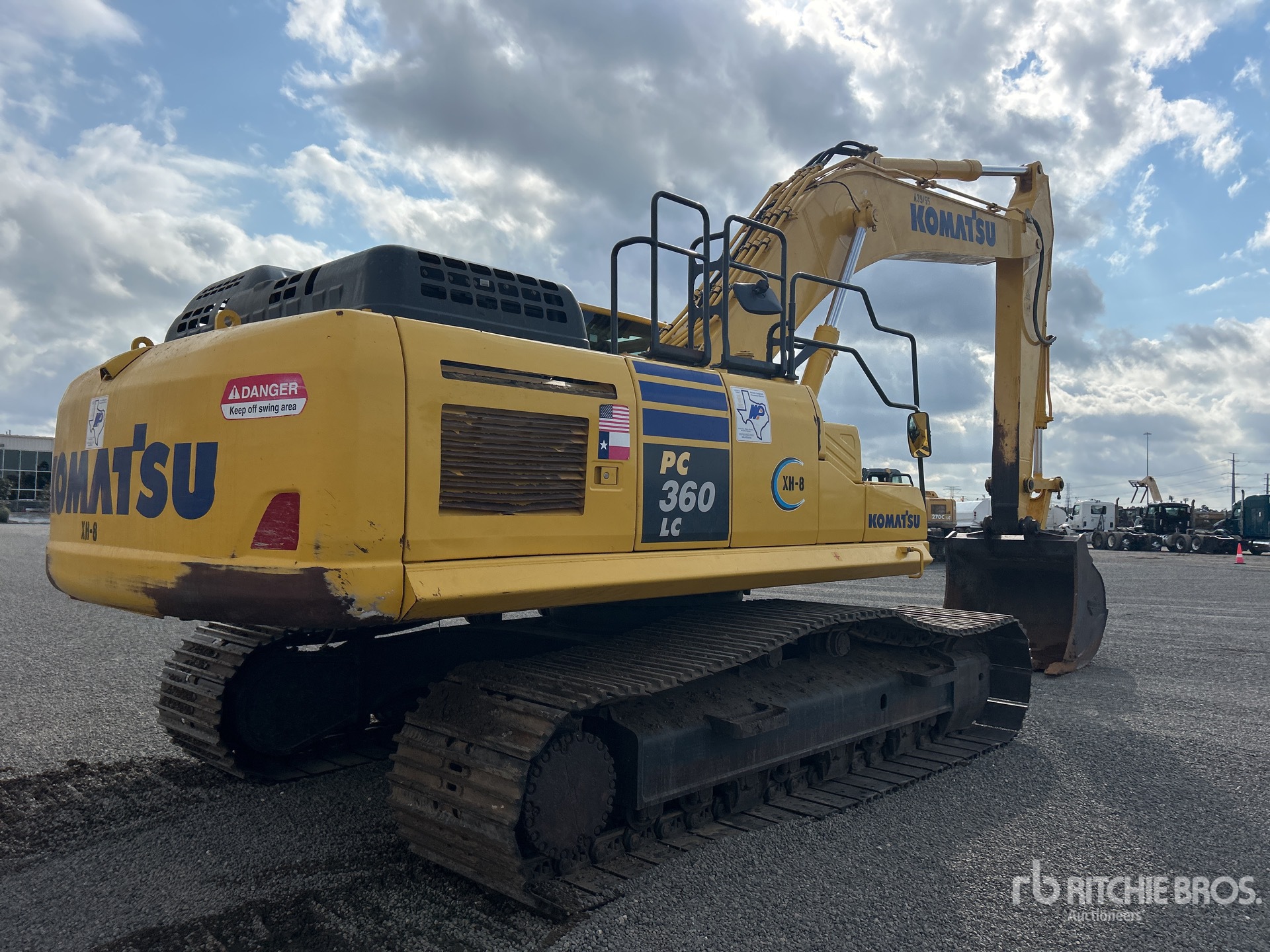 General Appearance with Imagen: esquina trasera derecha