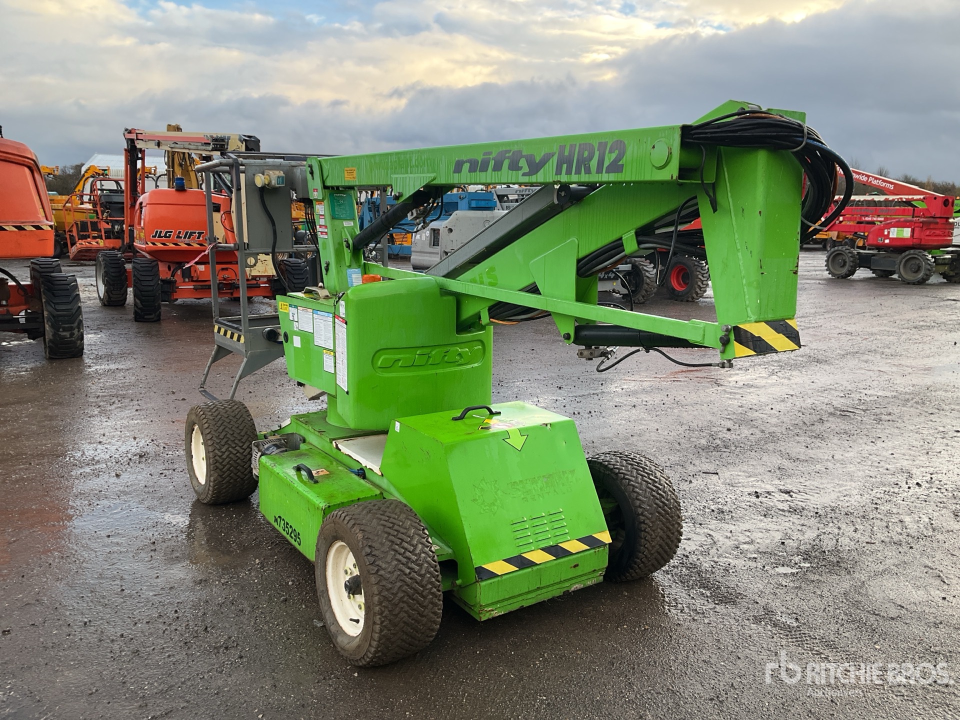 General Appearance with Picture, Left Rear Corner