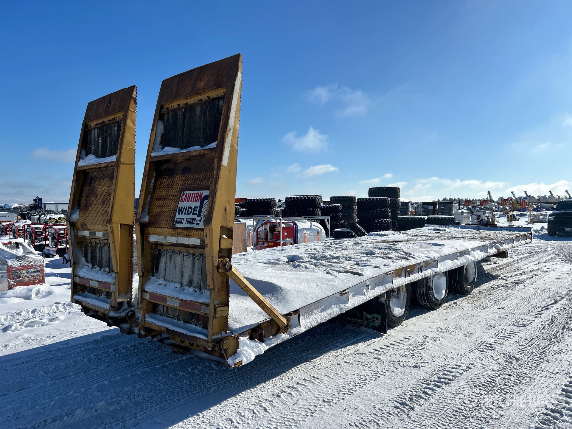 General Appearance with Imagen: esquina trasera derecha