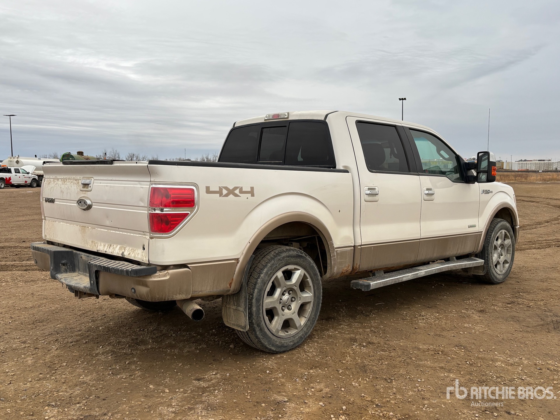 General Appearance with Picture, Right Rear Corner