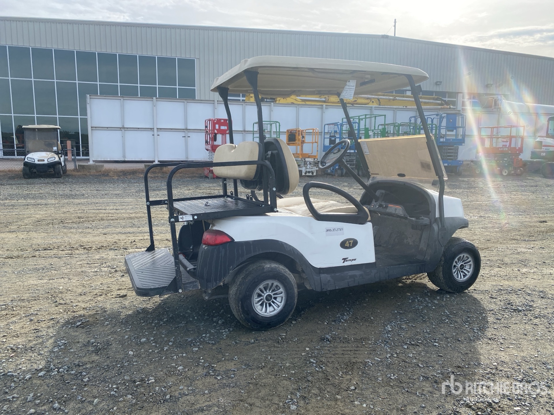 General Appearance with Picture, Right Rear Corner