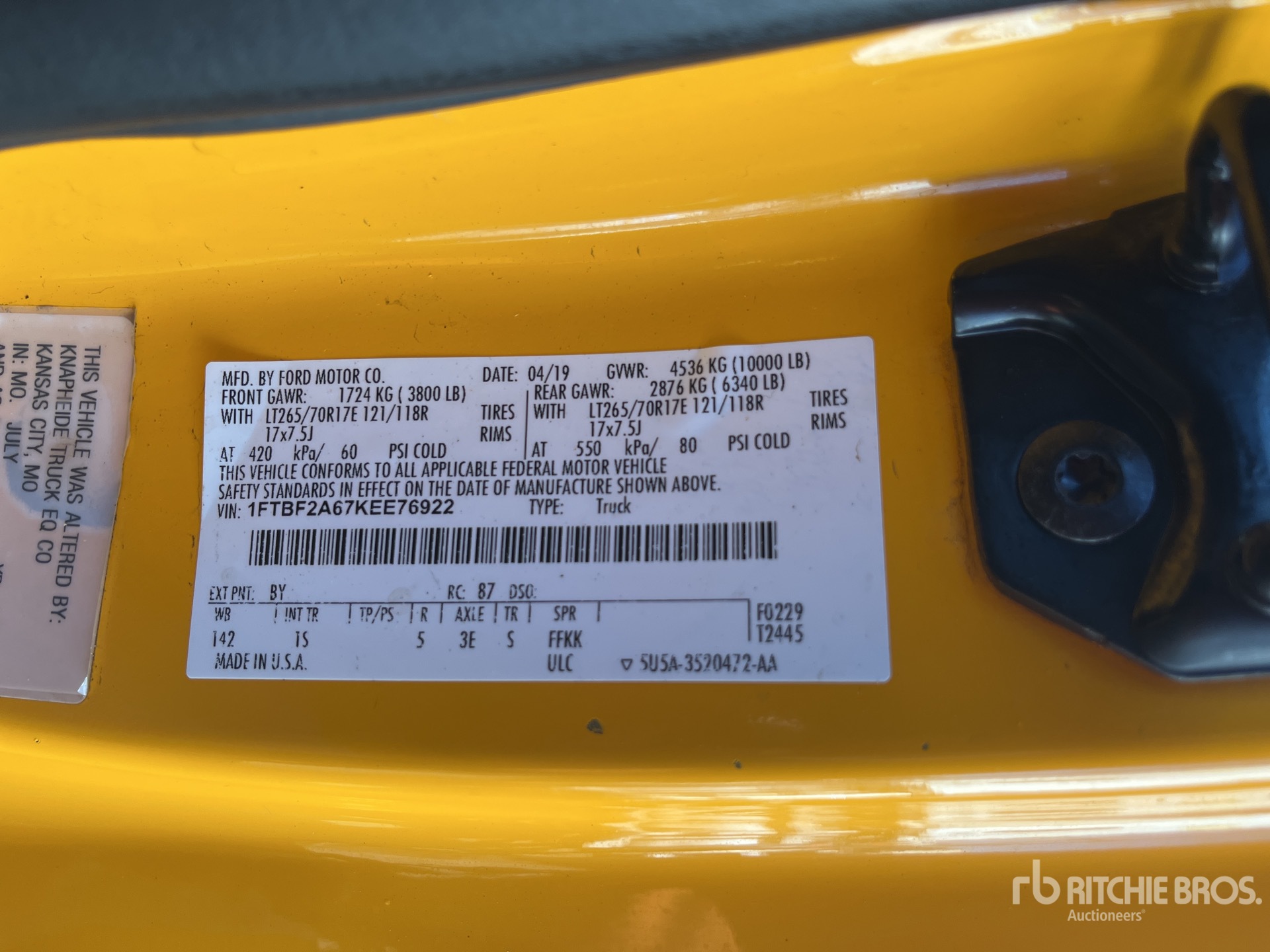 General Appearance with Serial Number / VIN