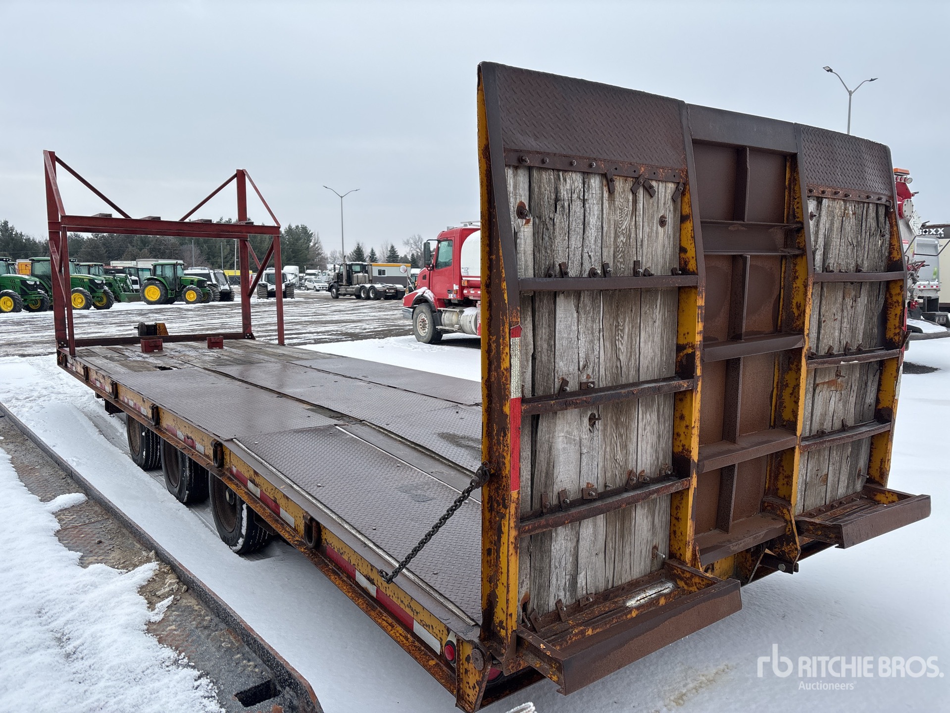 General Appearance with Zdjęcie, lewy dolny róg