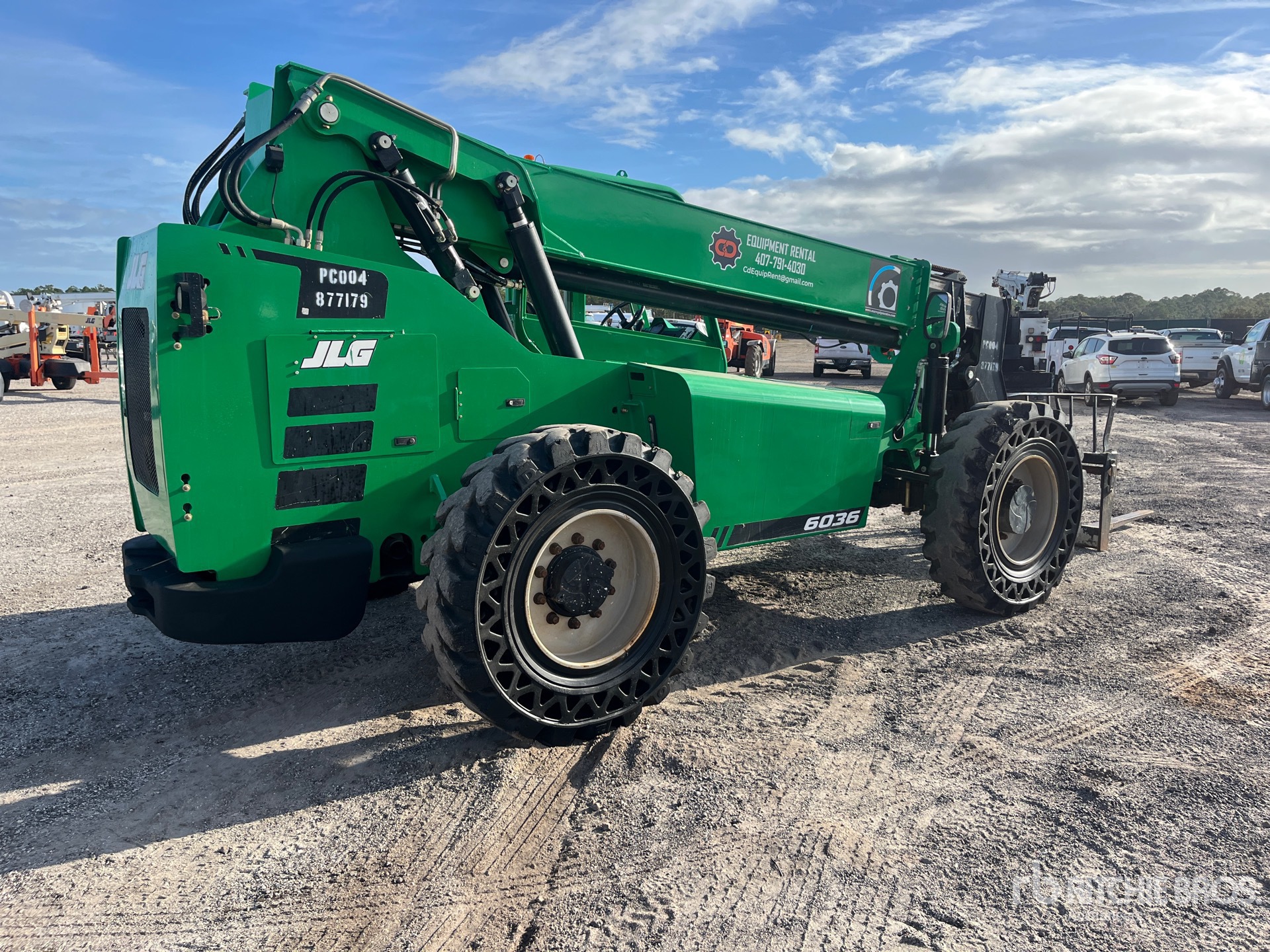 General Appearance with Imagen: esquina trasera derecha