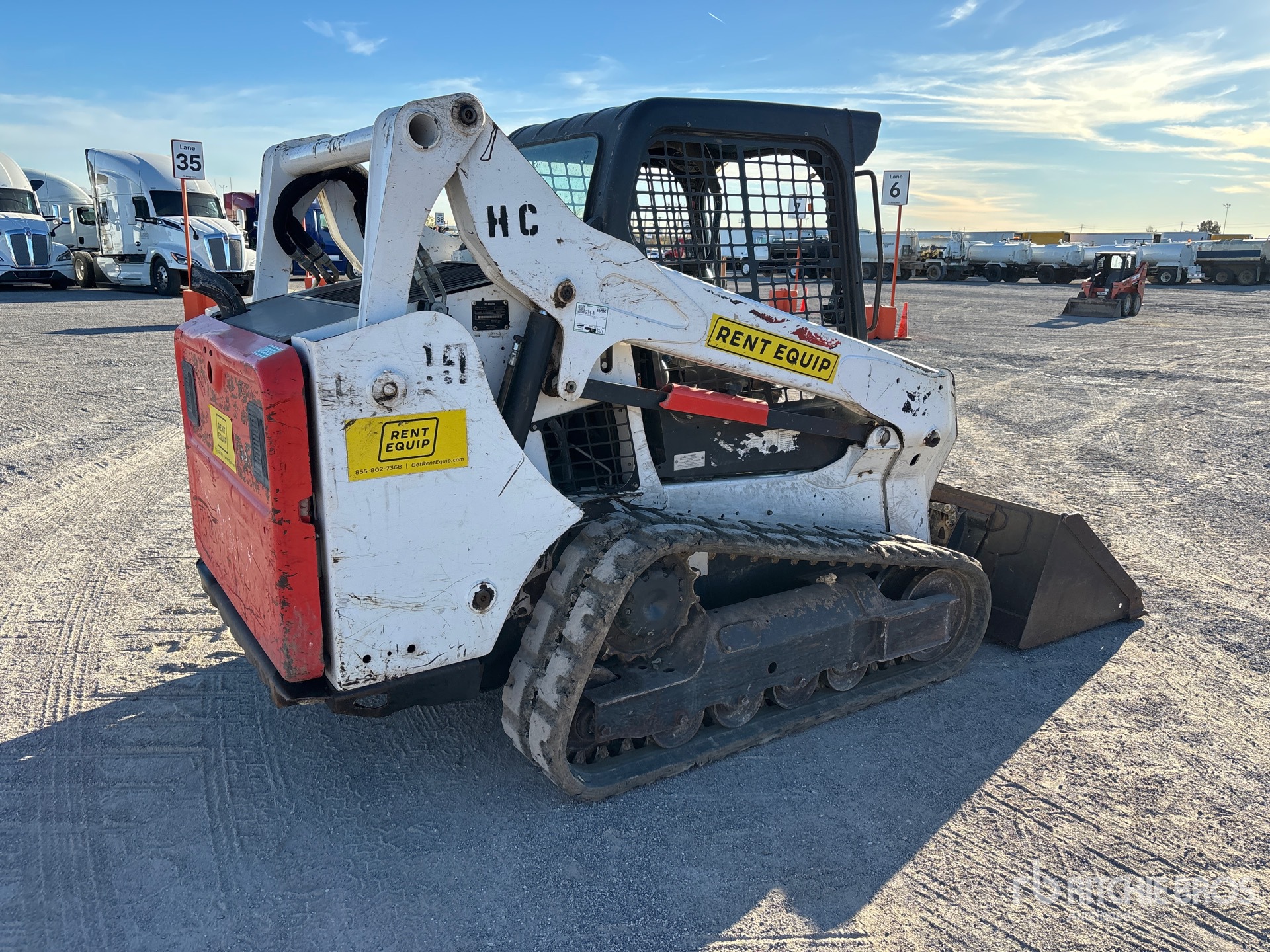 General Appearance with Picture, Right Rear Corner