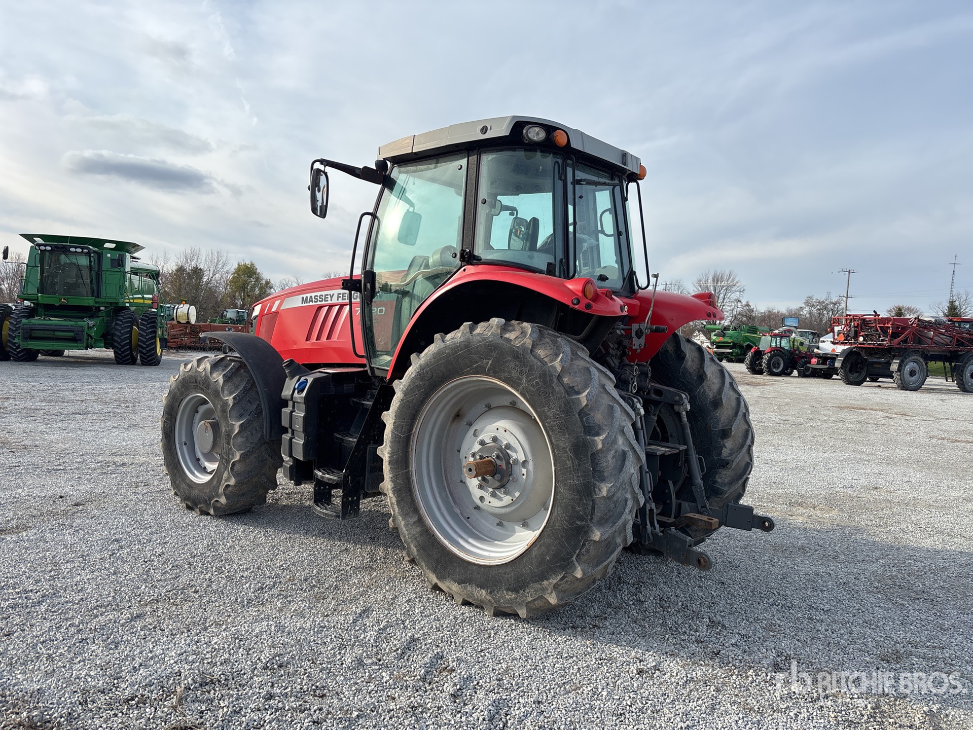 General Appearance with Foto, angolo posteriore sinistro