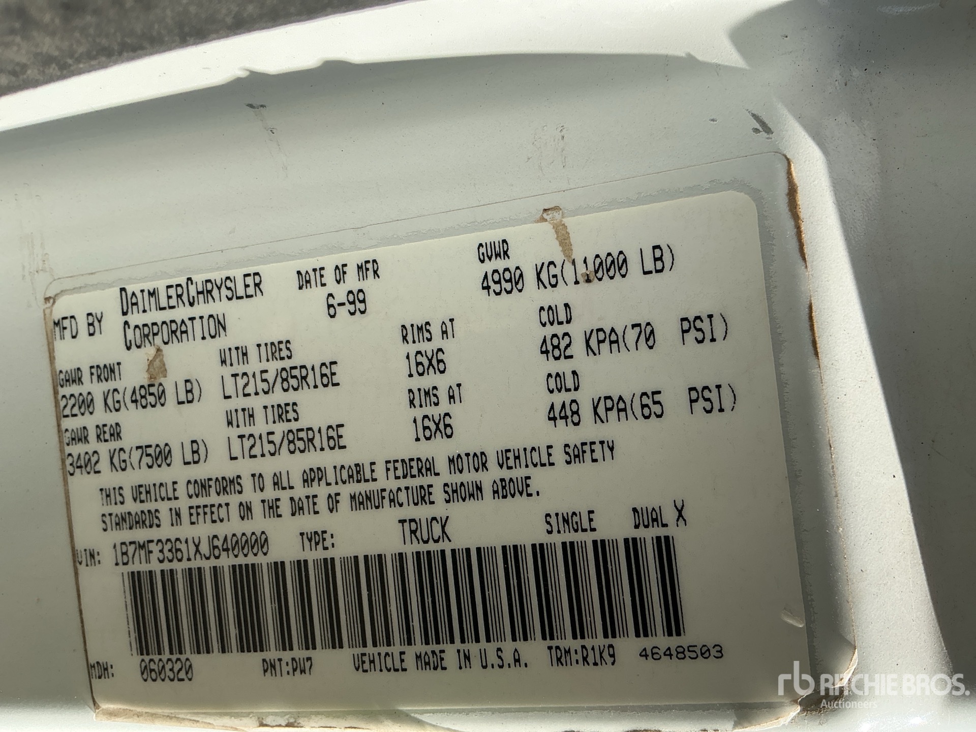 General Appearance with Serial Number / VIN