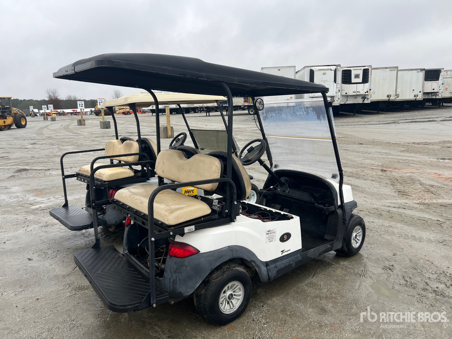 General Appearance with Image, coin arrière droit