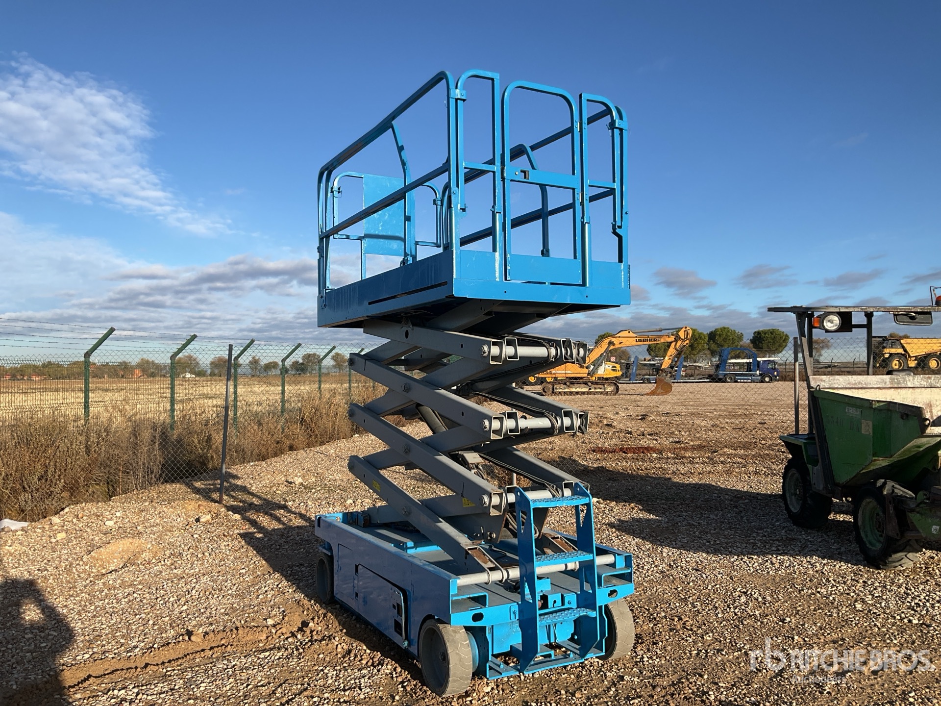 General Appearance with Imagen: esquina delantera derecha