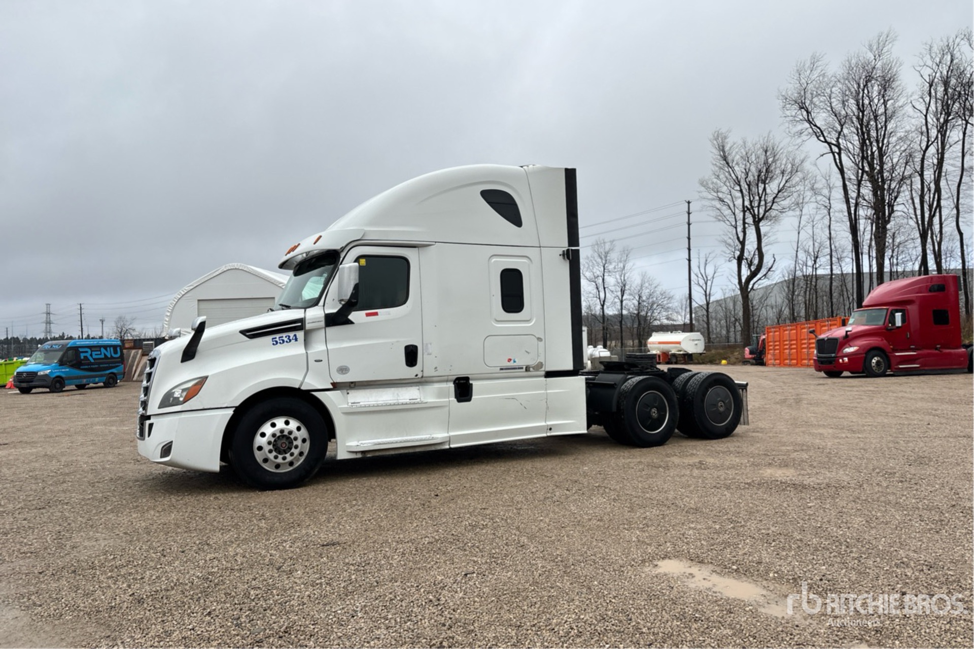 General Appearance with Picture, Left Front Corner