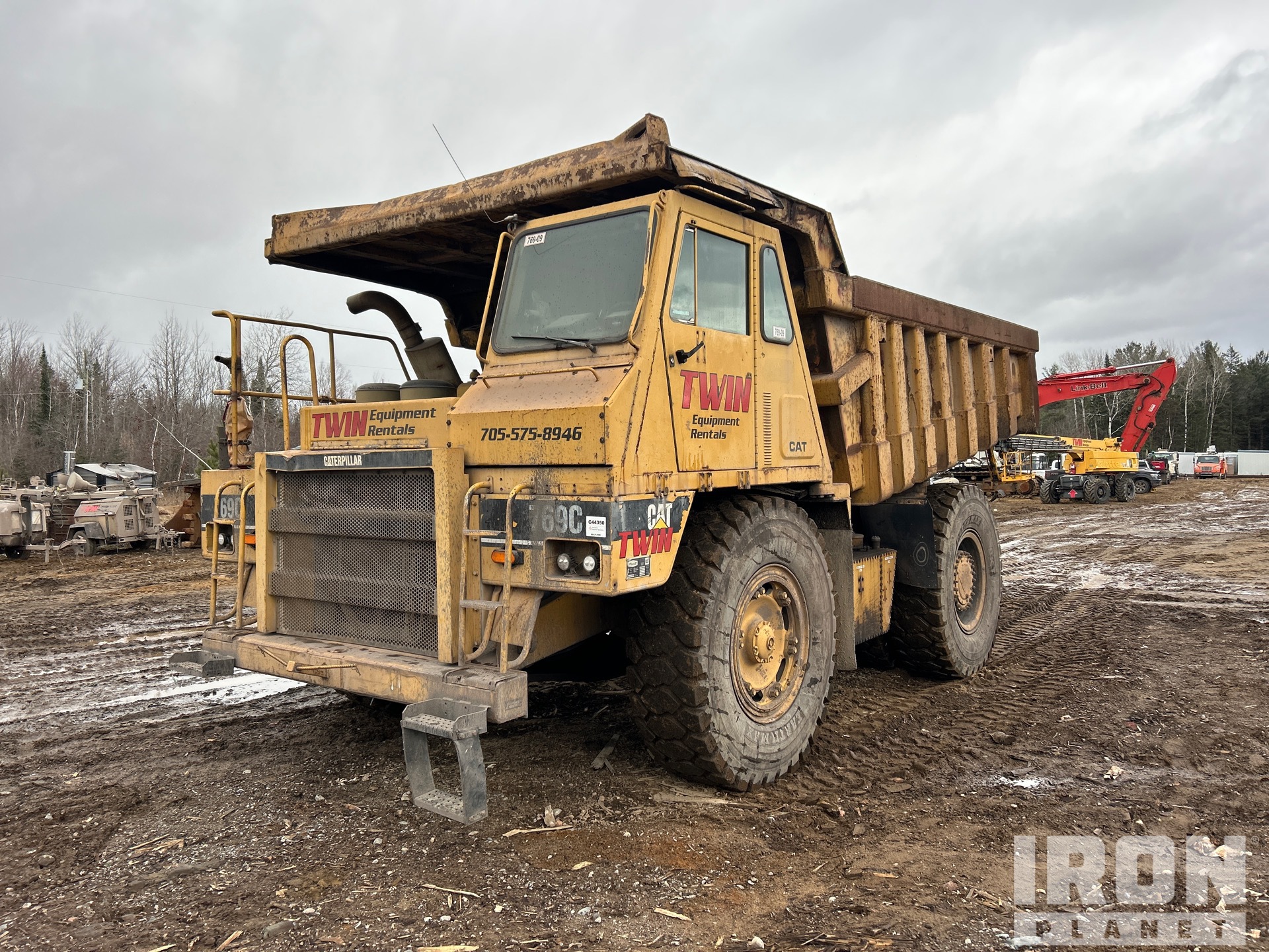 General Appearance with Featured Photo