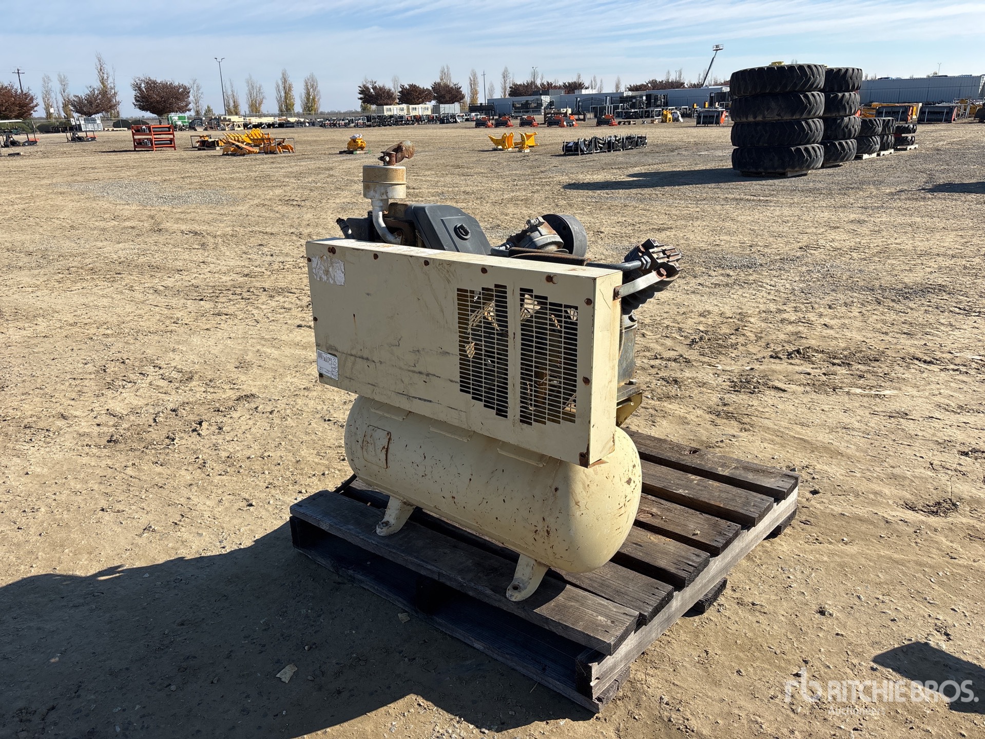 General Appearance with Featured Photo