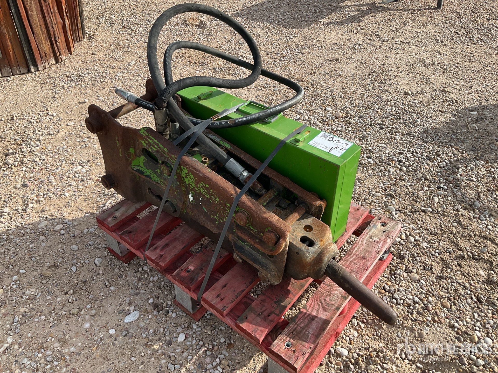 General Appearance with Imagen: esquina trasera izquierda