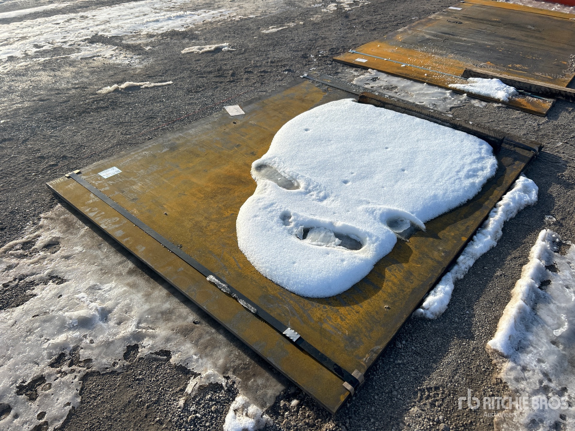 Aspect général with Image, coin arrière gauche