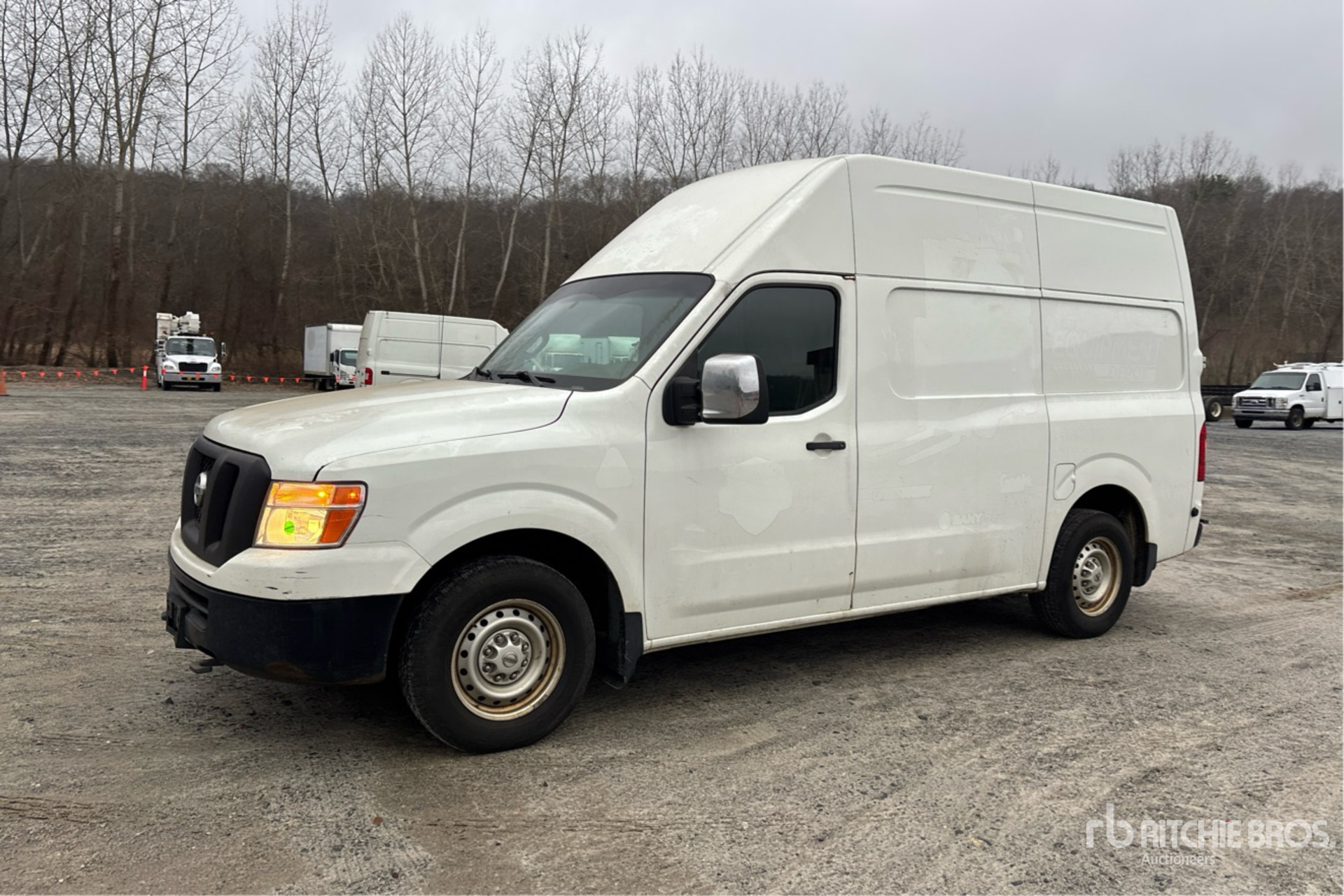 General Appearance with Picture, Left Front Corner