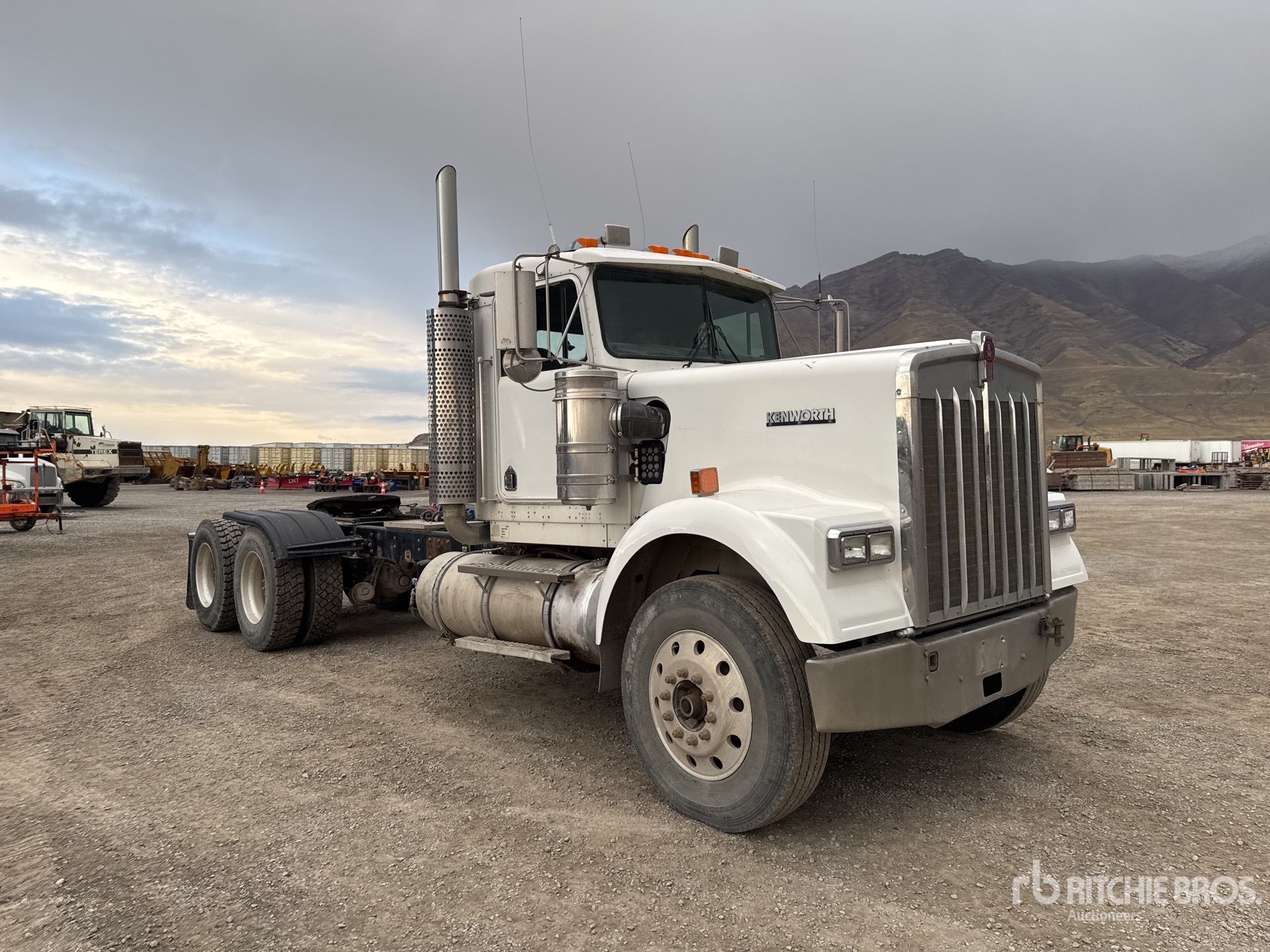 General Appearance with Picture, Right Front Corner