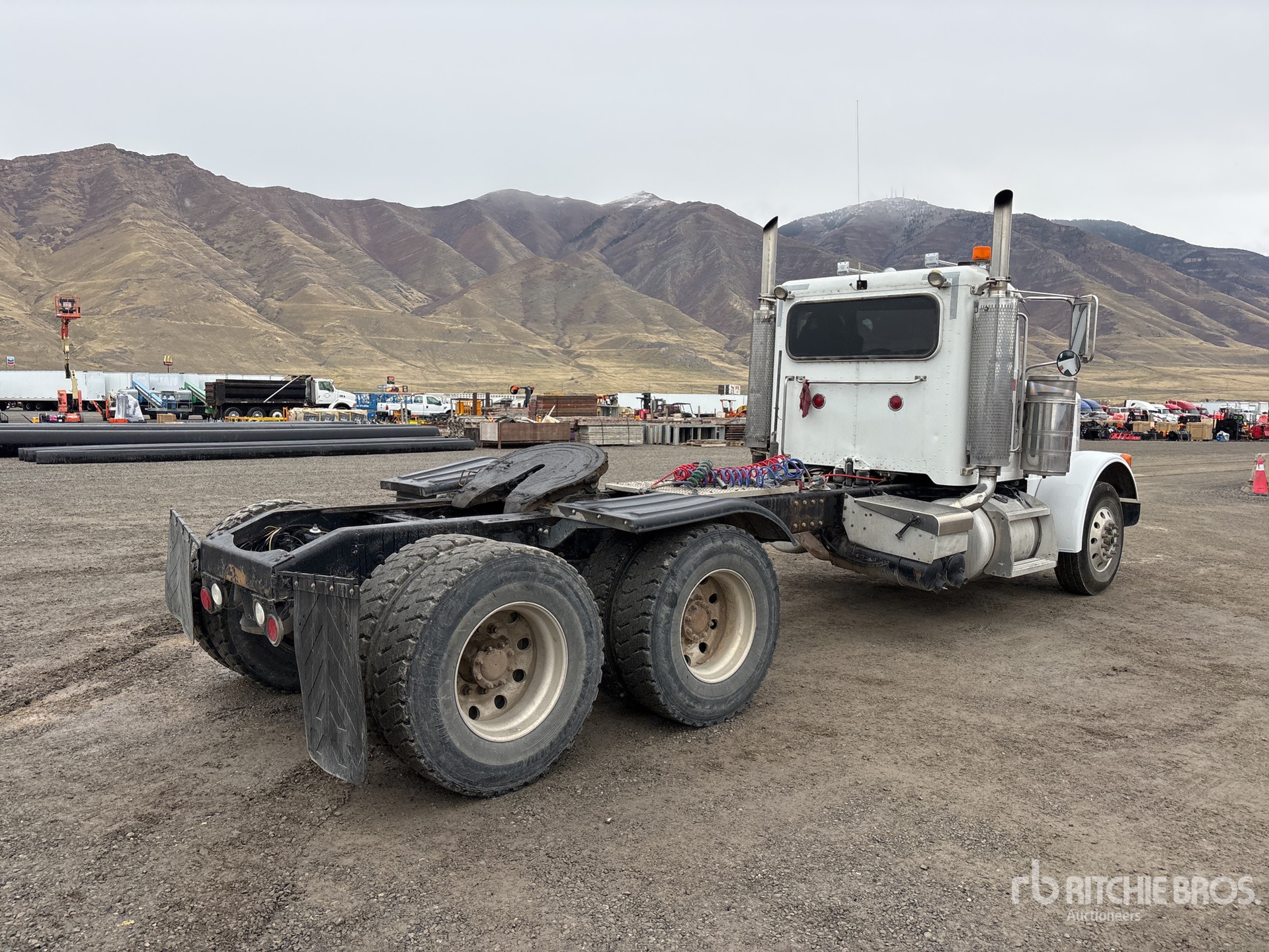 General Appearance with Imagen: esquina trasera derecha