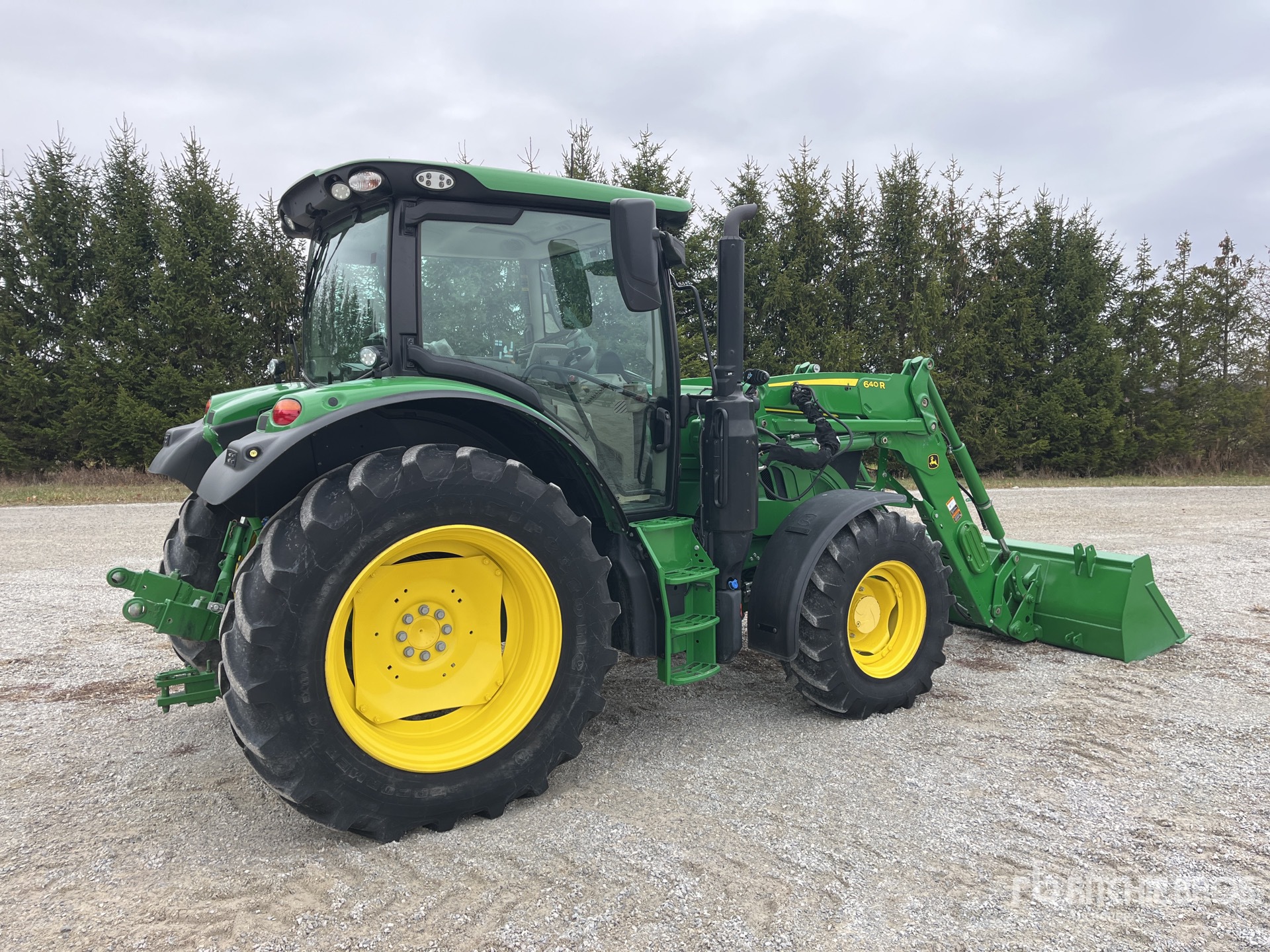 General Appearance with Picture, Right Rear Corner