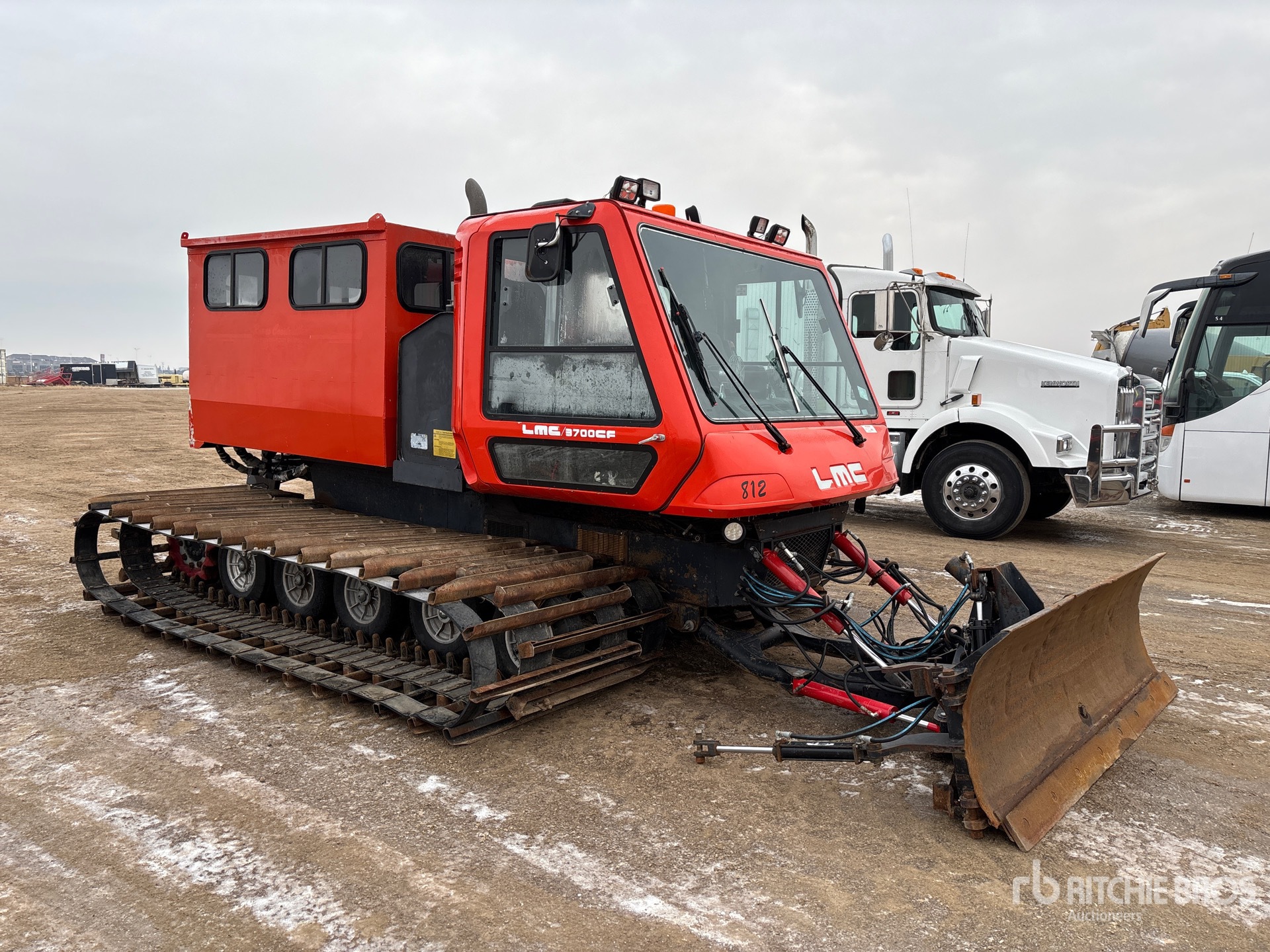 General Appearance with Bild, Ecke vorne rechts